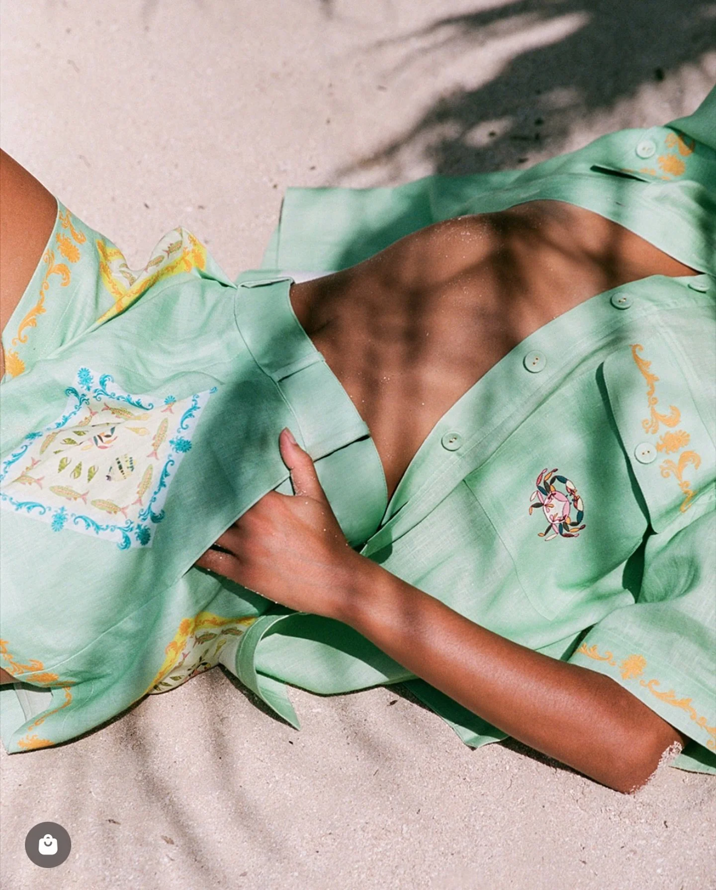 PALM Noosa&rsquo;s Alto Shirt + Porto Shorts in their exclusive Saya Shells Print is the set you need this summer 🦀 

The Alto Shirt is designed to be an oversized boxy fit, featuring statement pockets, contrast embroidered detailing and a point col
