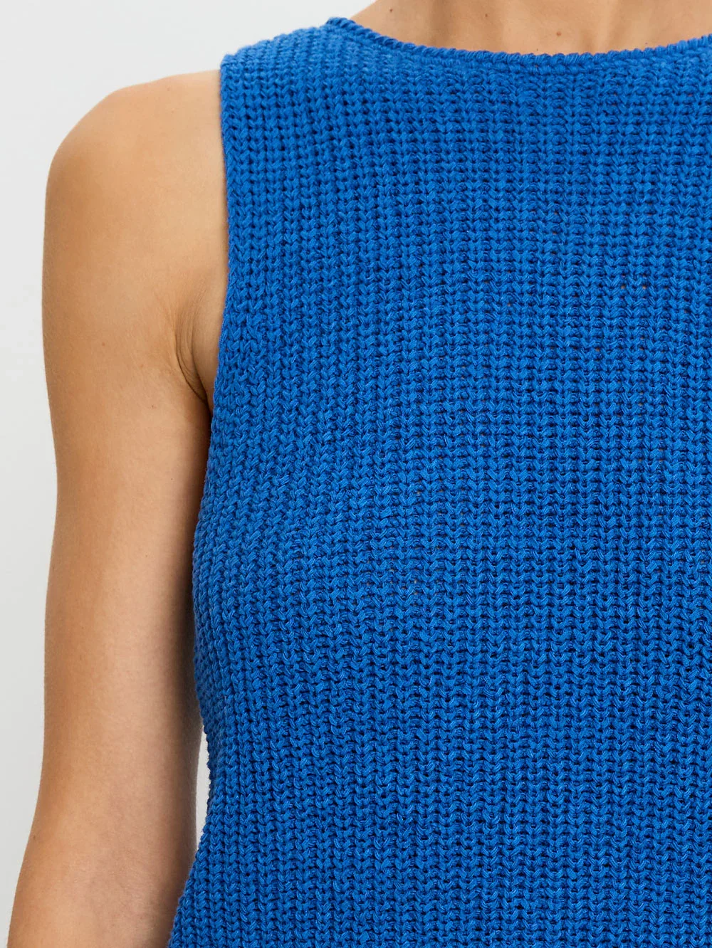Ivy-Knit-Cami-Cobolt-04_KIVARI.webp