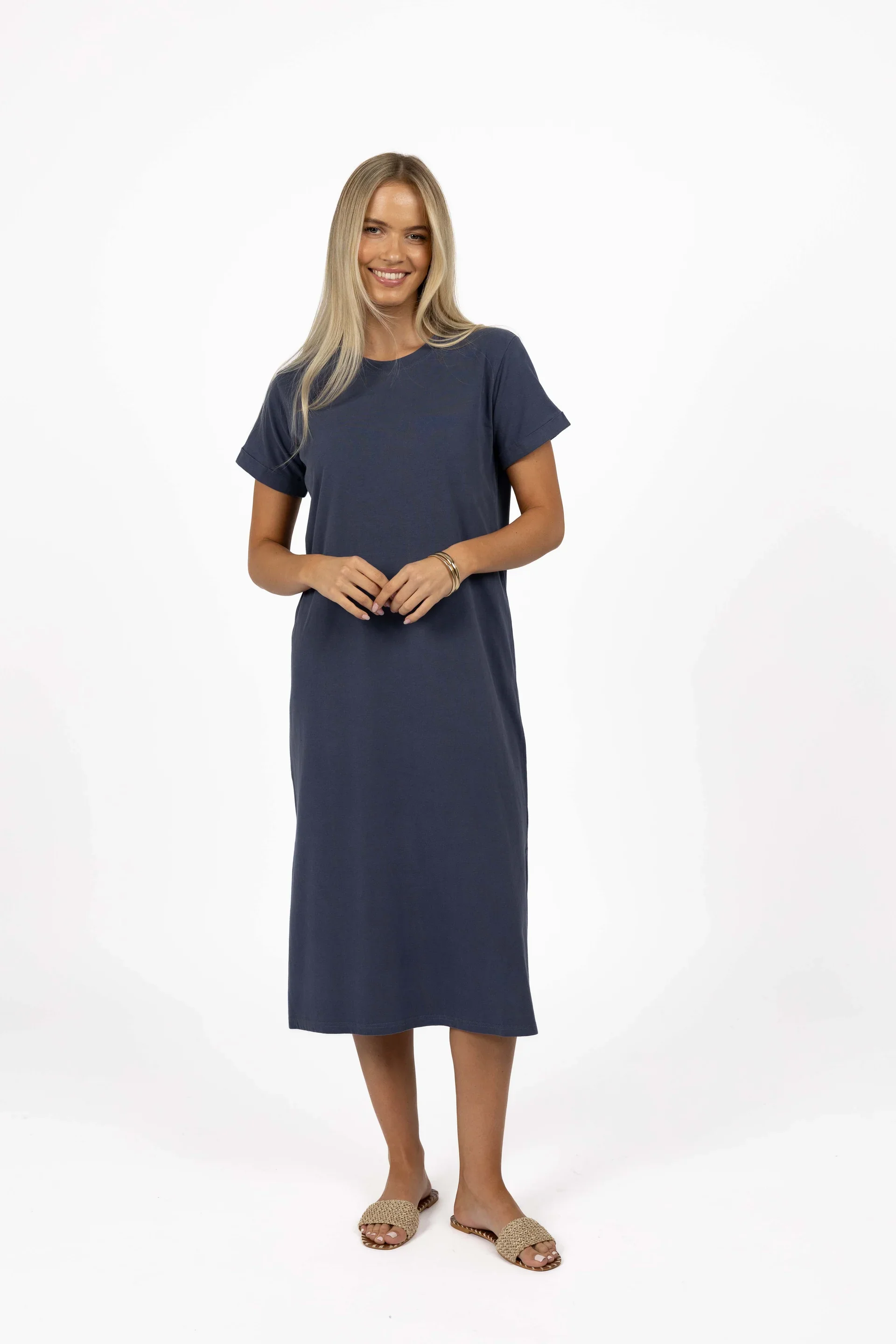HS25246-PROFILEDRESS-STEEL1_1.webp
