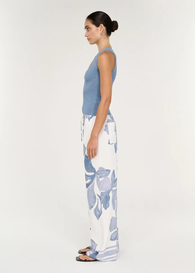elody-relaxed-pant-ut2605446-04.webp