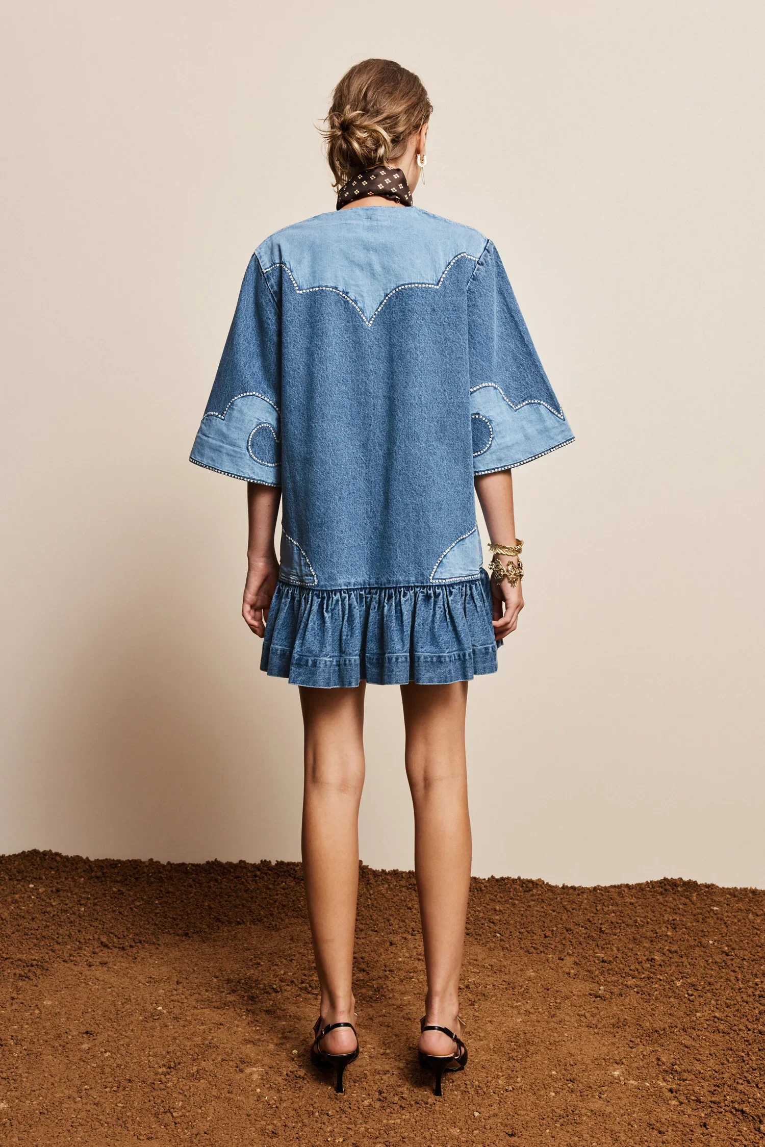 alemais-jesse-denim-applique-mini-dress2.webp