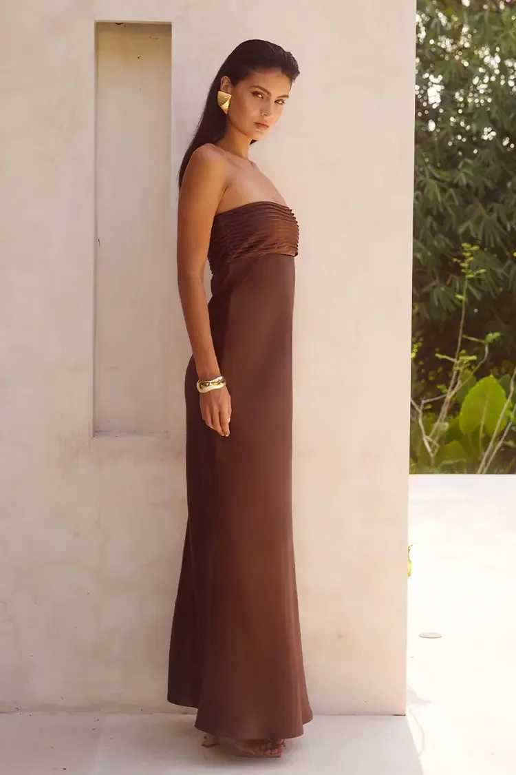 ELSA-STRAPLESS-SCARF-MAXI-DRESS-CHOCOLATE-RUNAWAY4.webp
