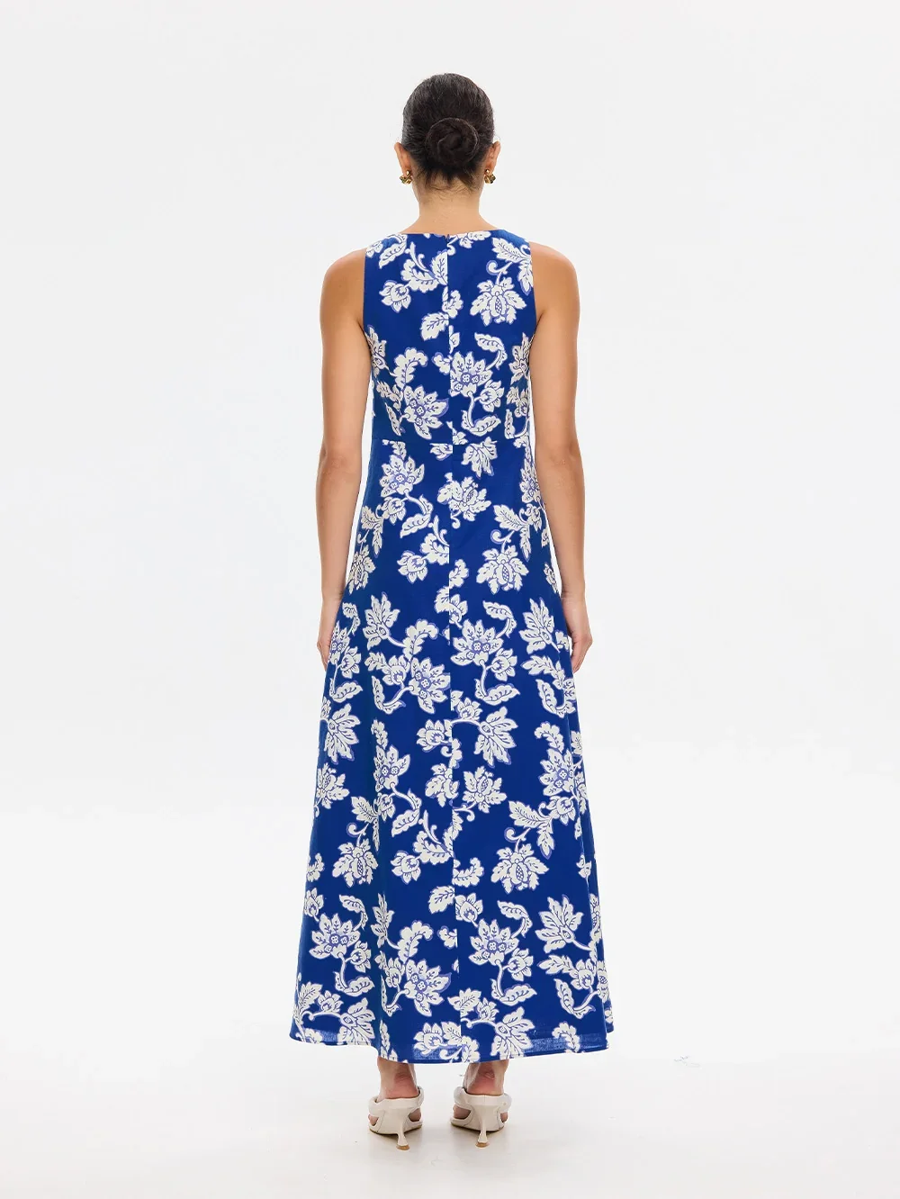 EDIT-LD303BLU-Linda-Maxi-Dress-blue-butter-03.webp