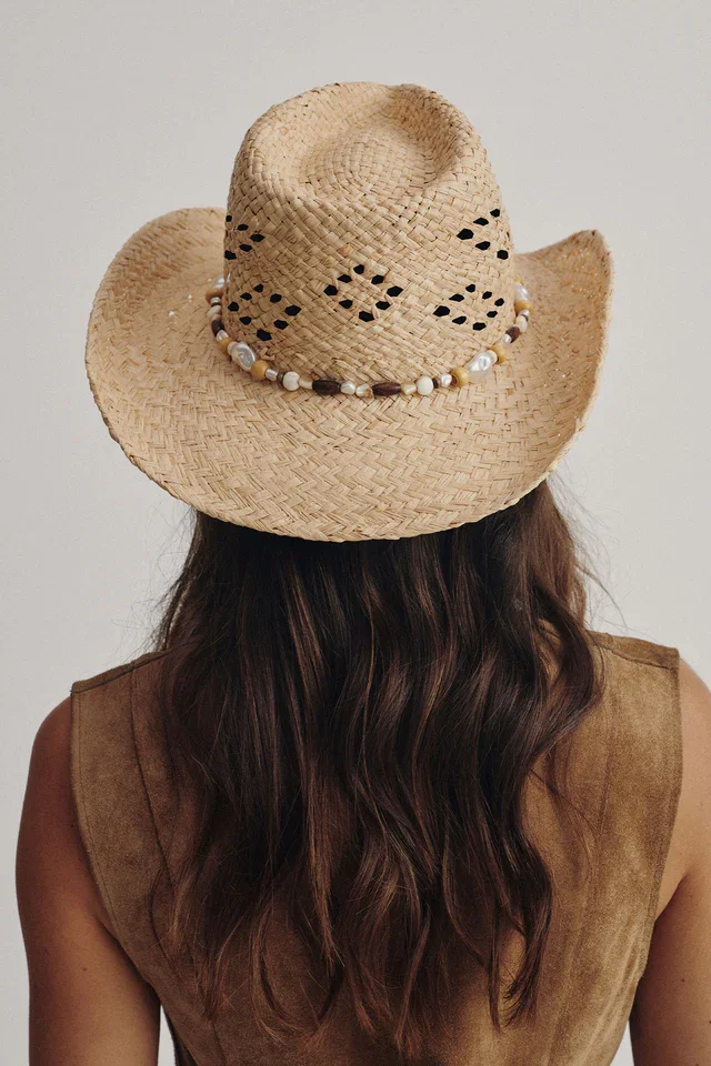 sol-cowboy-lifestyle-studio-2.webp