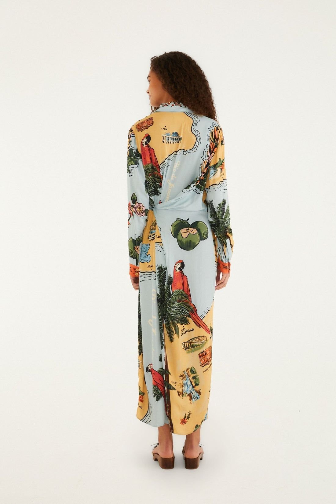 BEACHES_PATH_SHIRTDRESS-FARM-RIO2.jpeg