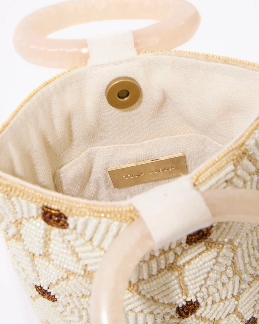 the-hold-still-bloom-artisan-beaded-bag-floral-resin-handle-8.webp