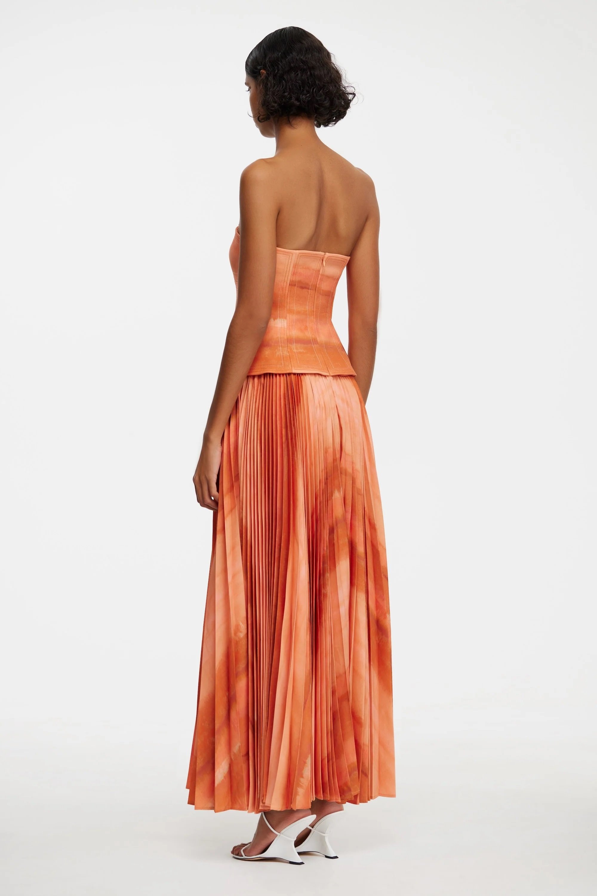 AS2407185D-PRT-BRAYSWICK-MIDI-DRESS-MELON-WATERCOLOUR-3jpg_37c29d03-6885-499a-8f35-60aa8a6903c1_3000x.jpg