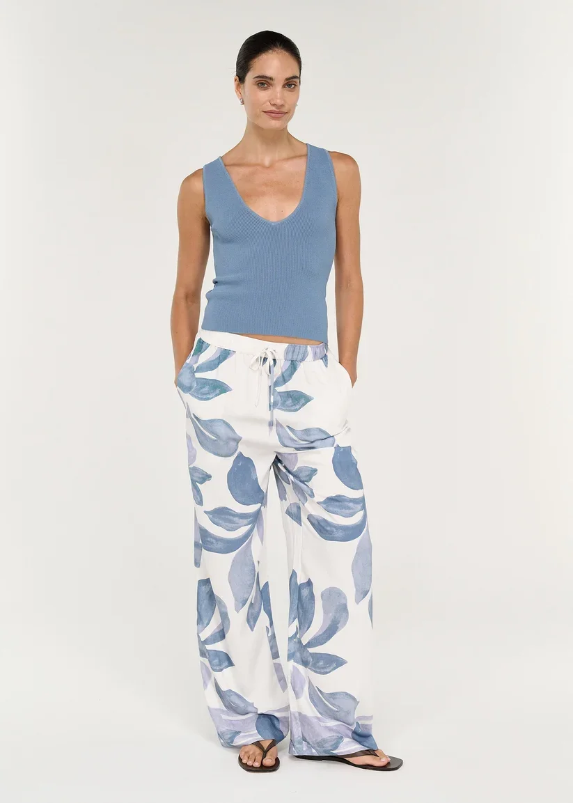 elody-relaxed-pant-ut2605446-03.webp
