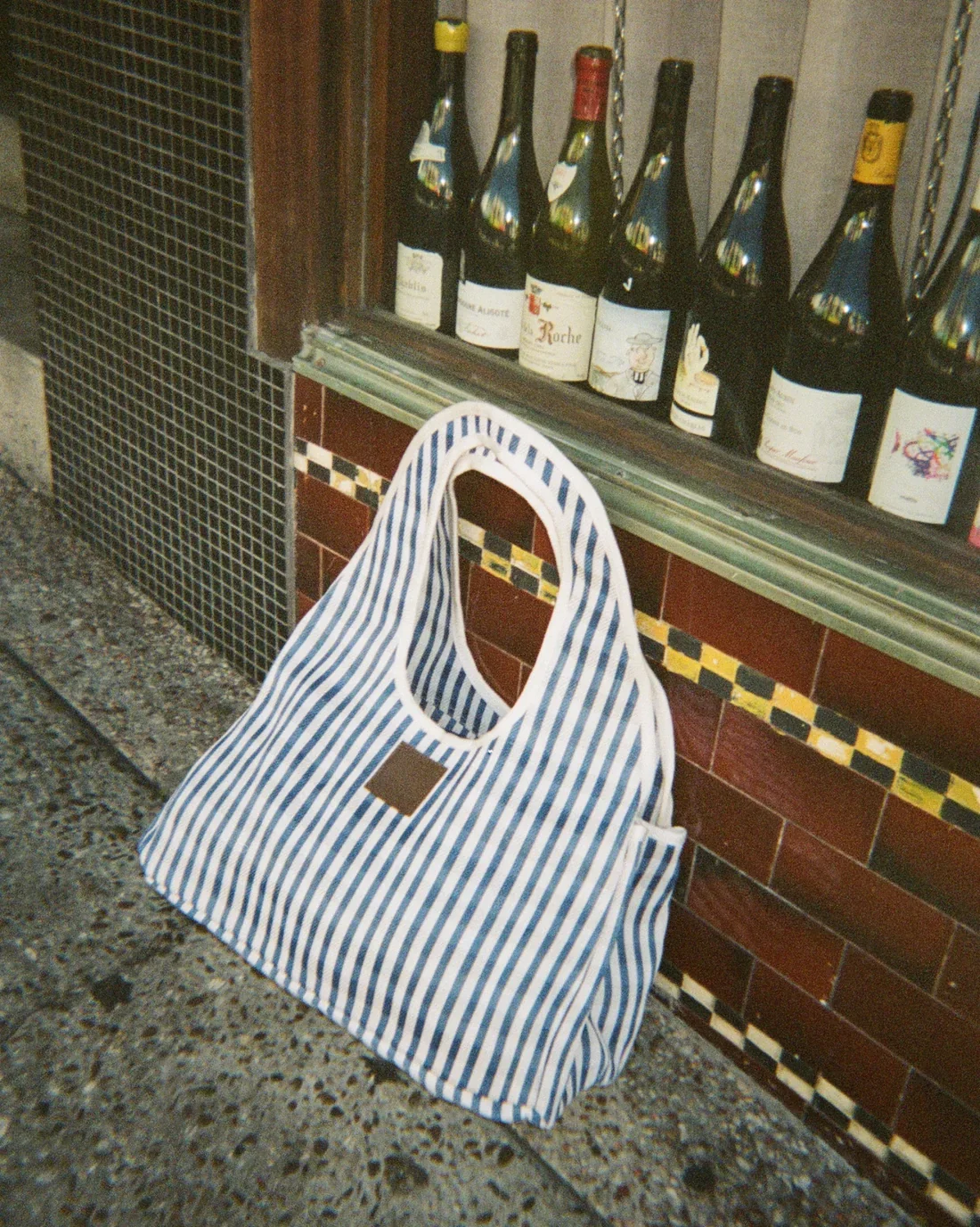 eau-bags-soleil-lifestyle-bleu-blue.webp