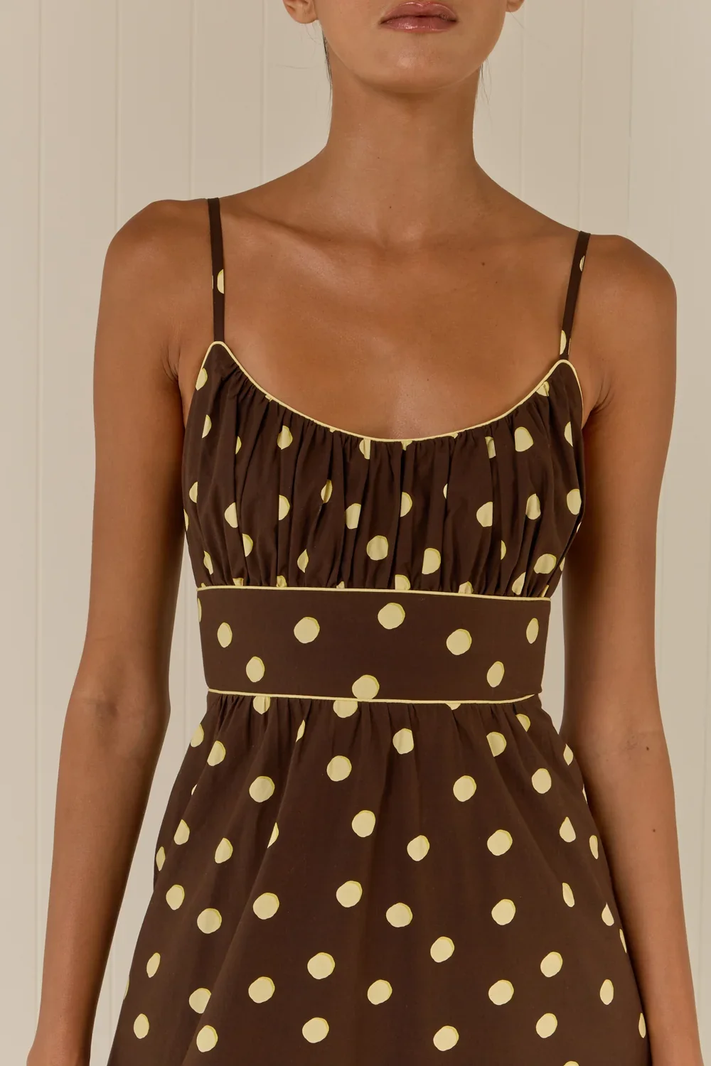 bambi-dress-giallo-pois-palm-noosa4.webp