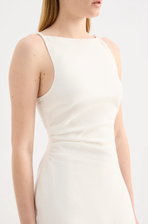 LOTTA_LINEN_WHITE_DRESS_NUDE_LUCY.png