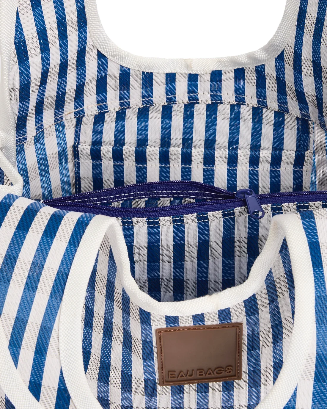S255-eau-bags-lune-inside-pocket-26469-EAUBAGS-C-0279_3e74b52f-2f6d-4253-afe0-7458bb9362bc.webp