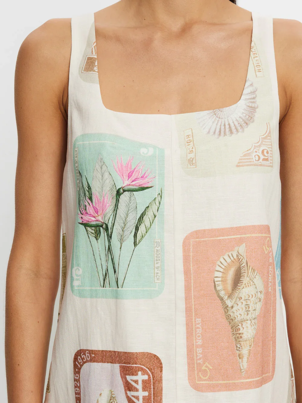 Coastline-Mini-Dress-04.webp
