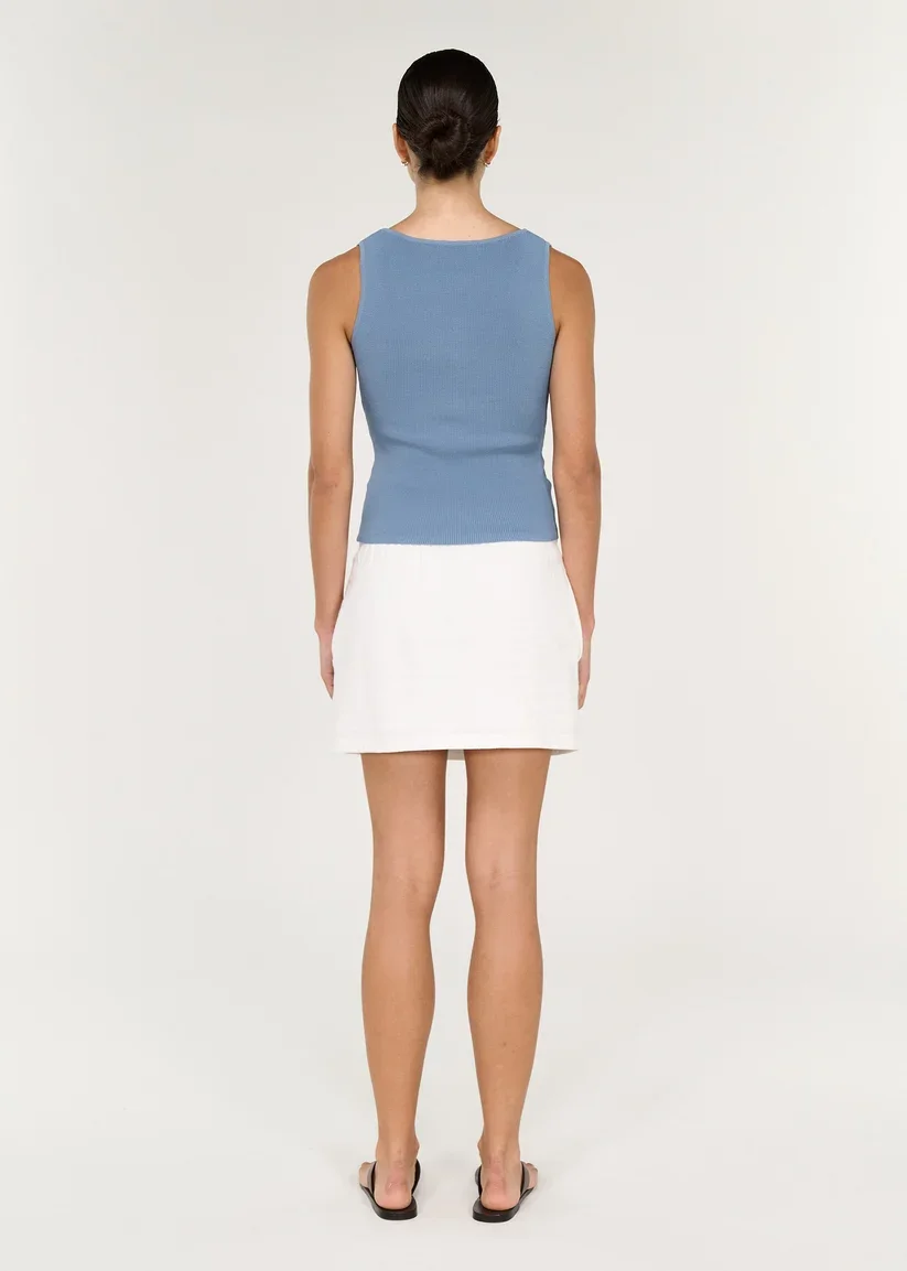 elva-v-neck-knit-top-ut2605806-05.webp