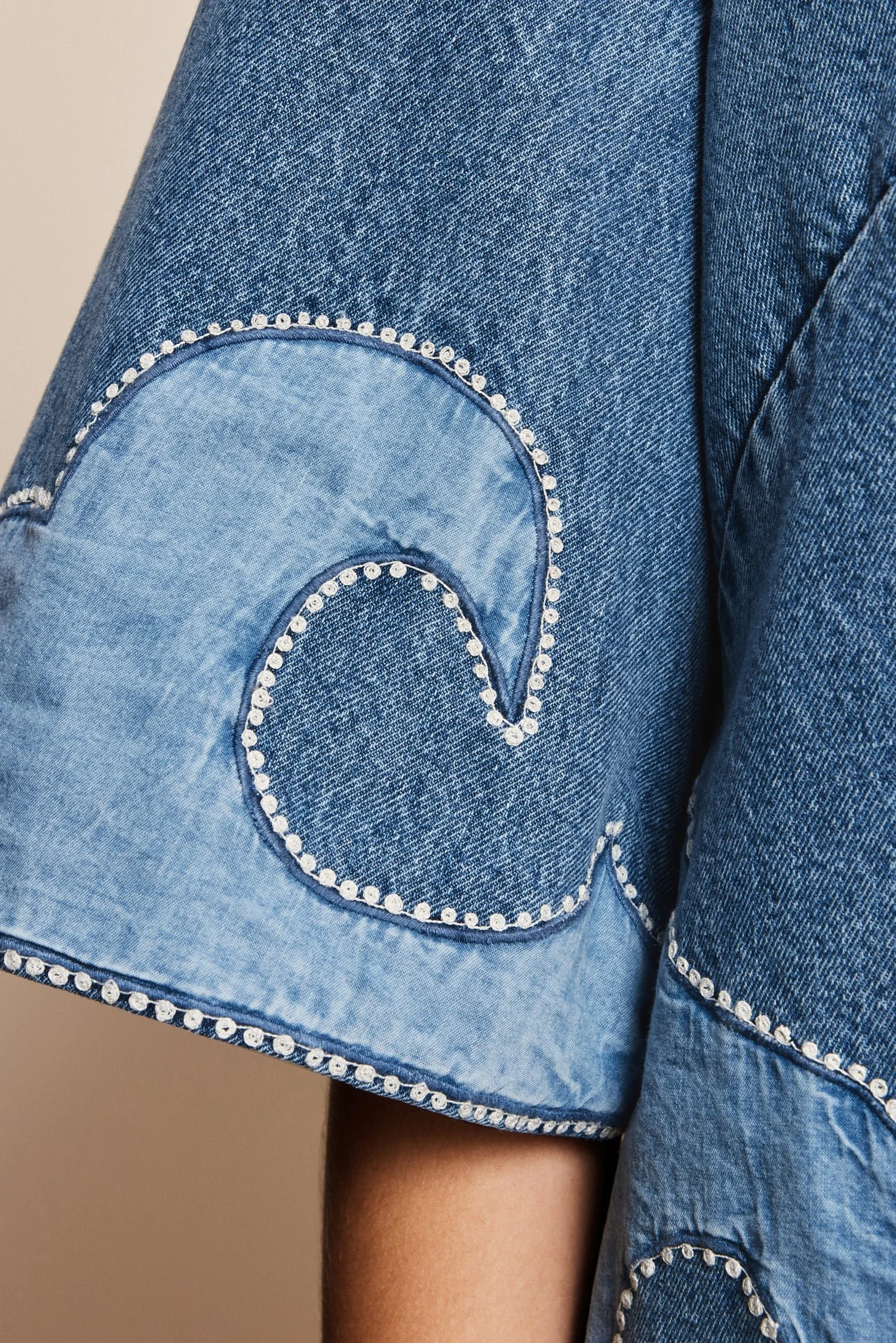 alemais-jesse-denim-applique-mini-dress3.jpg
