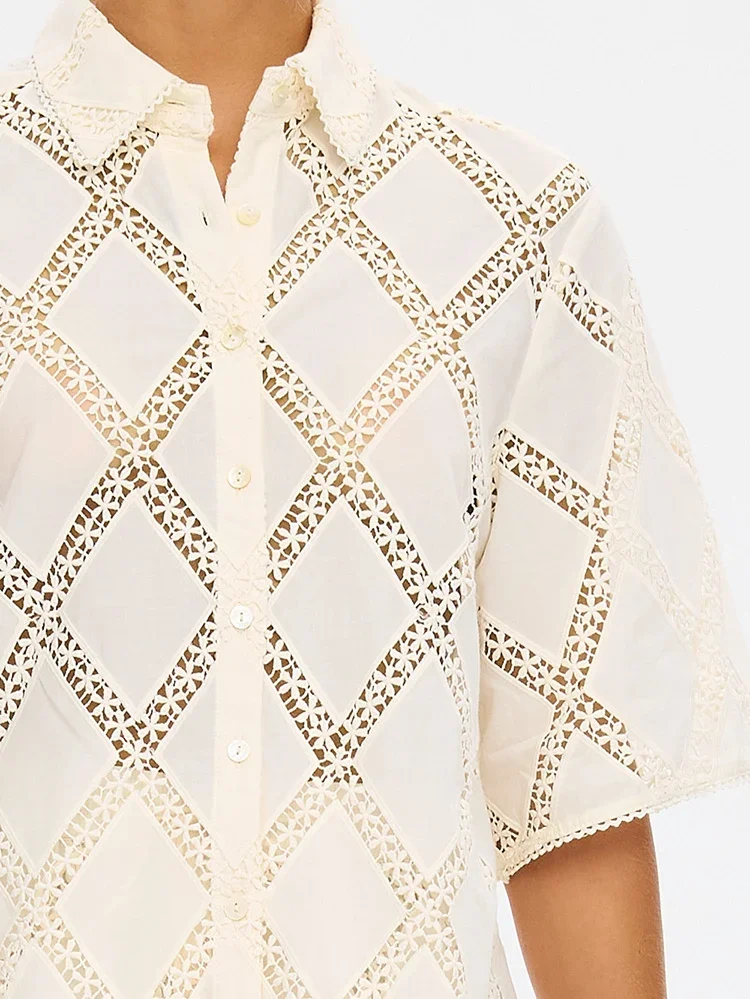 EDIT-T161IIVO-Izzy-Shirt-Ivory-04.webp