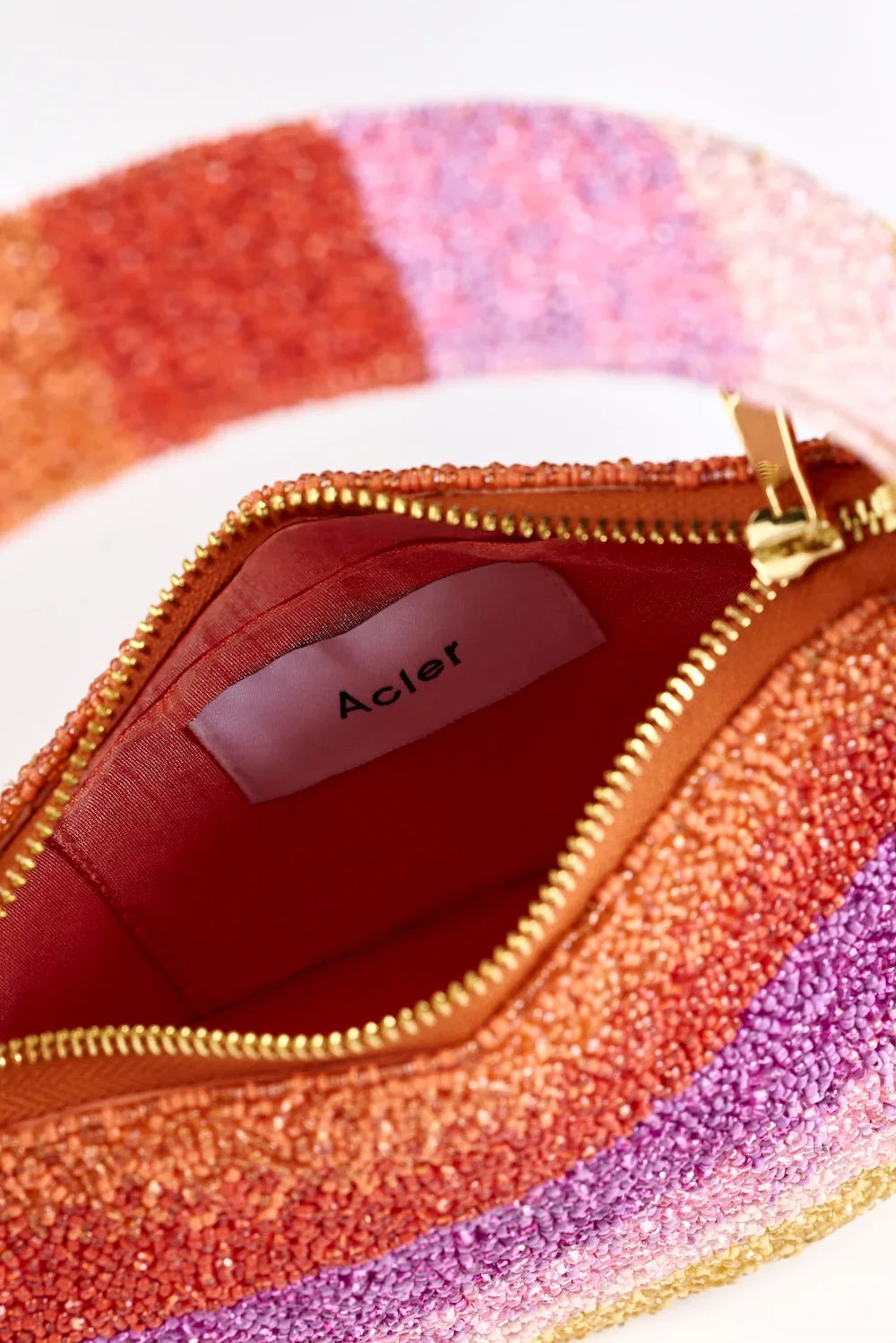 AJ241001H_BEADED_BIRCH_BAG-GELATI_MIX-4_2048x.webp