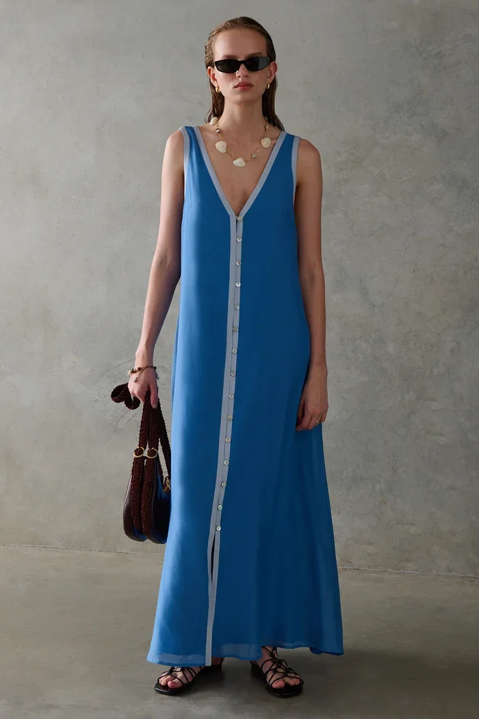 1969A_AT_SILVAH_DRESS_1146.webp