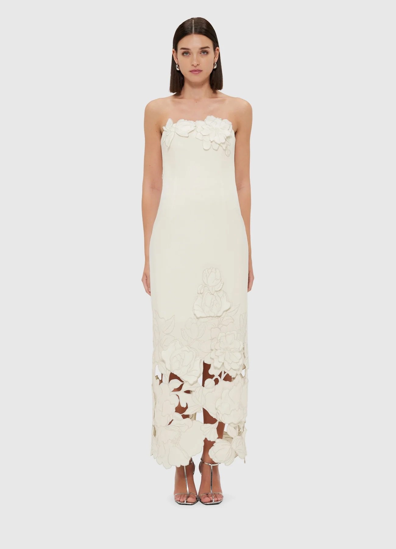 LLRE250164_Rayna-Embroidered-Bustier-Maxi-Dress_Vanilla_1_003_7da0f6d3-49b7-40d4-823b-7087bf86d624 - Copy.jpg