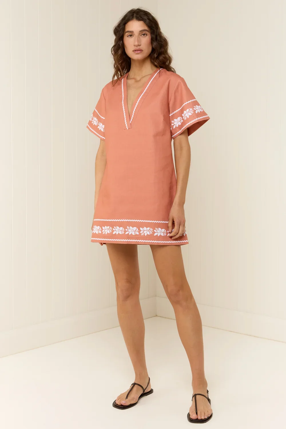 Lennon-Mini-Dress-Anana-soleil-fleur-palm-noosa1.webp