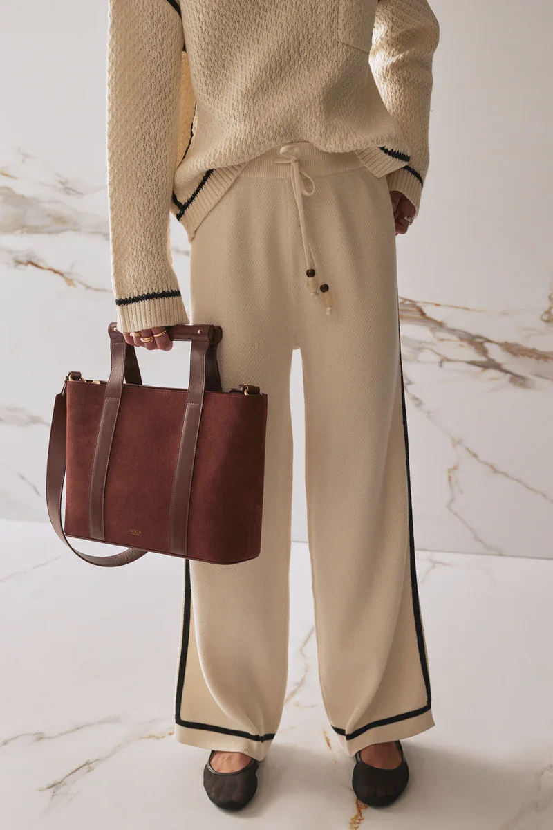 1715A_FR_TOMMY_KNIT_PANTS_FROST_2482_7ad8b4ea-0896-4cb5-9b72-08906a22ad49.webp