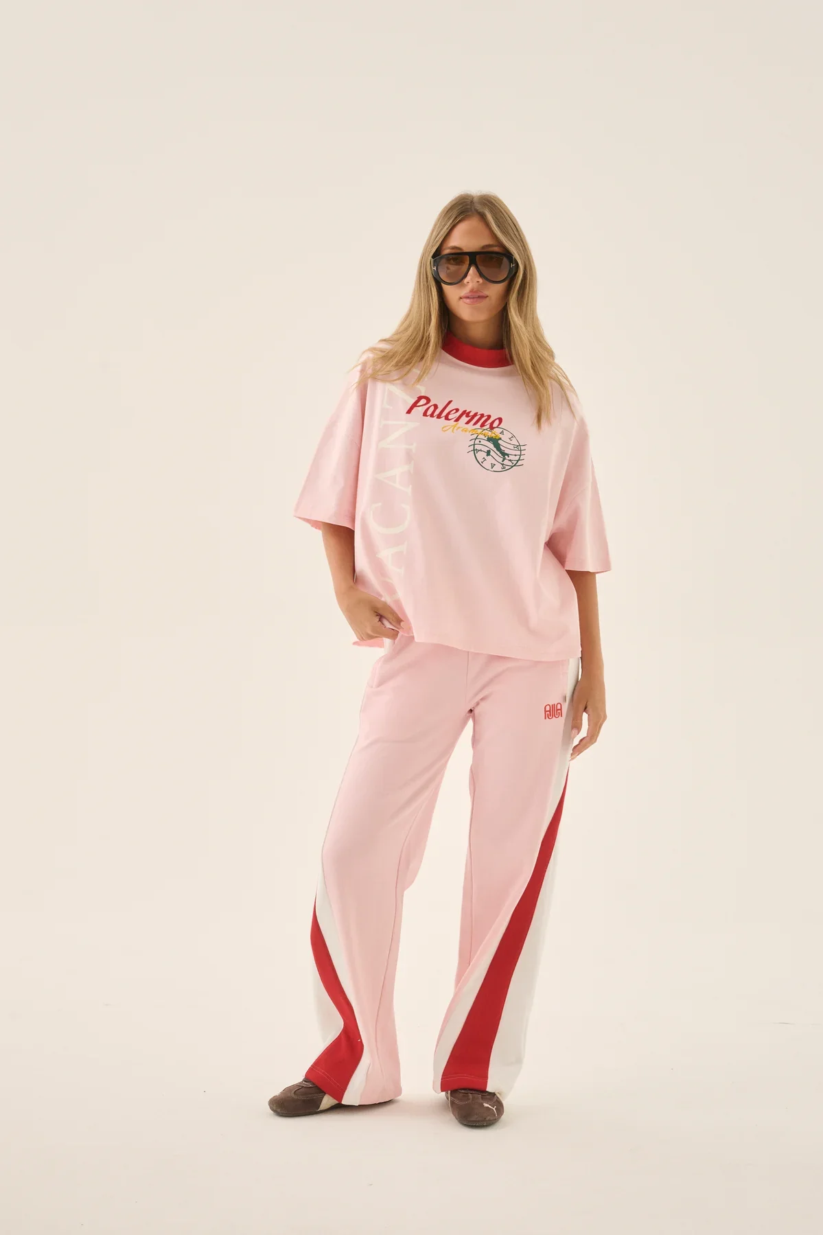 260108_ARAMINTA-JAMES_ECOMM_WS_S12_0859_1199x1800.webp