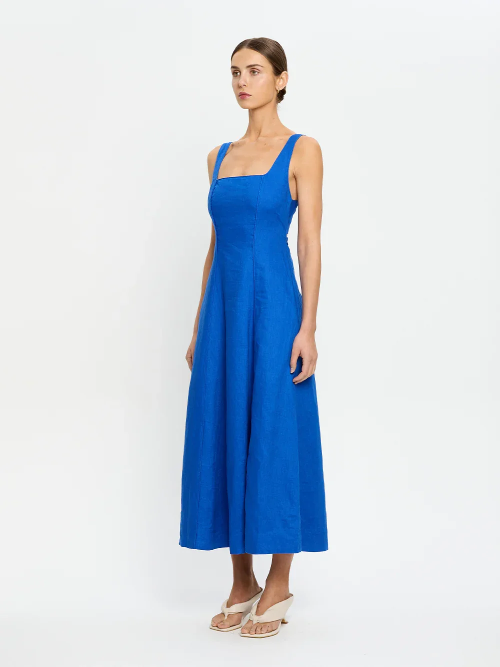 Elise-Midi-Dress-Cobolt-02-KIVARI.webp