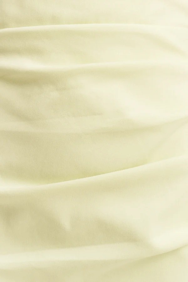LANIPISTACHIO_6e46b1a5-7a97-464e-86cf-63cc535d1d21.jpg