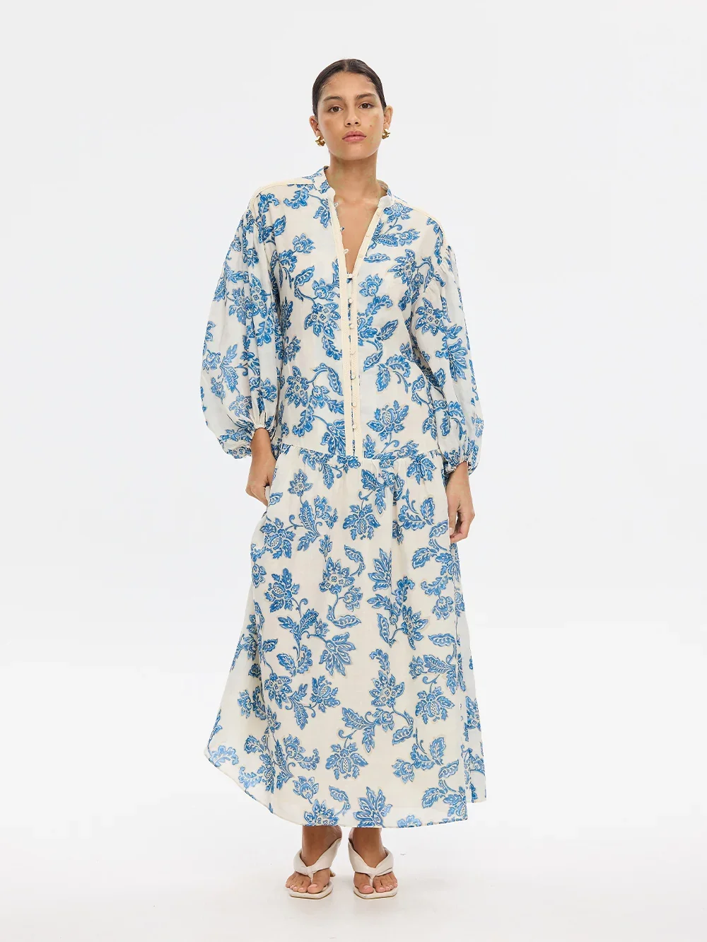 Blue-bell-maxi-dress-06.webp