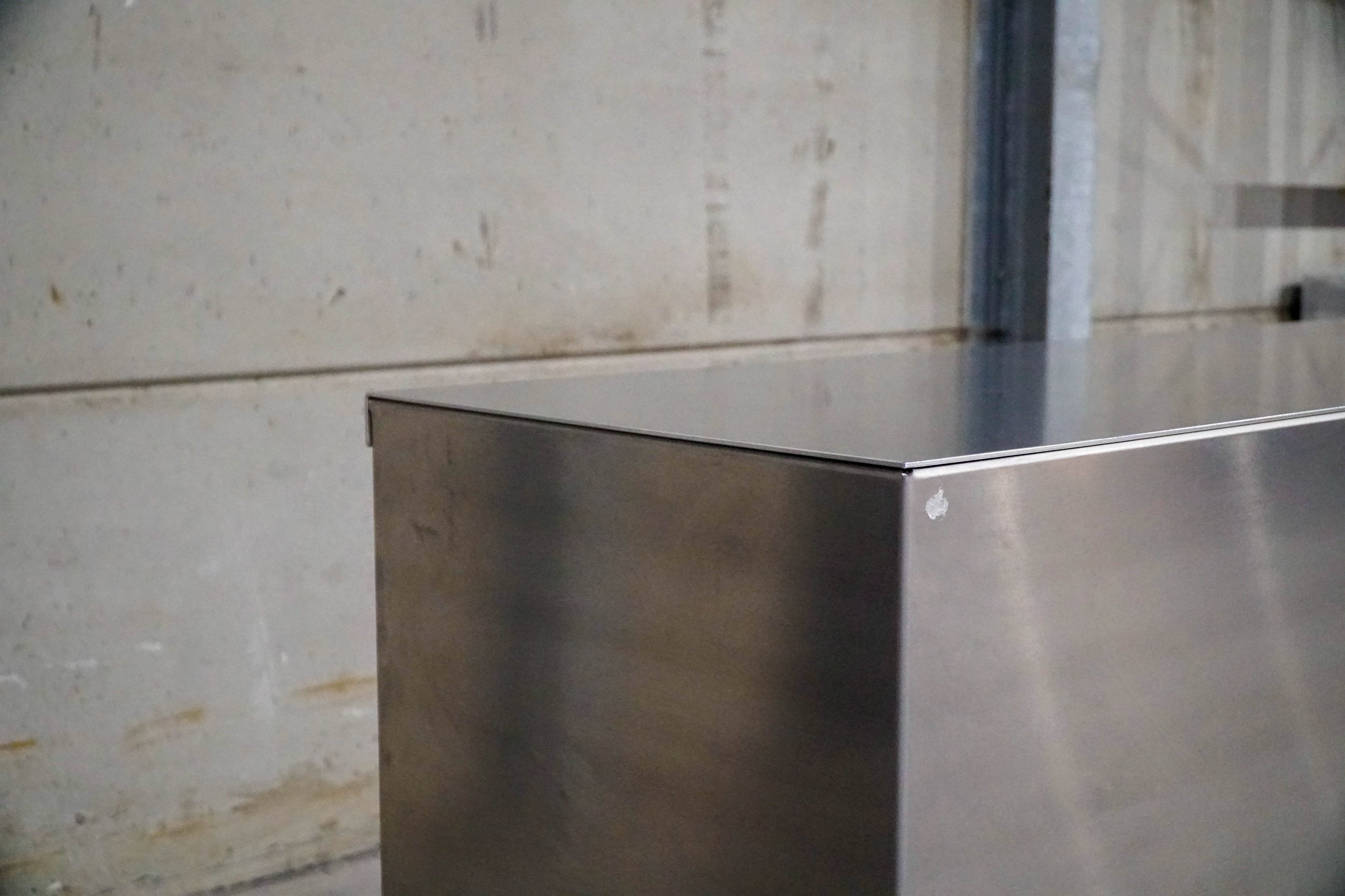 Aluminium_Counter_Large_04_02.jpg