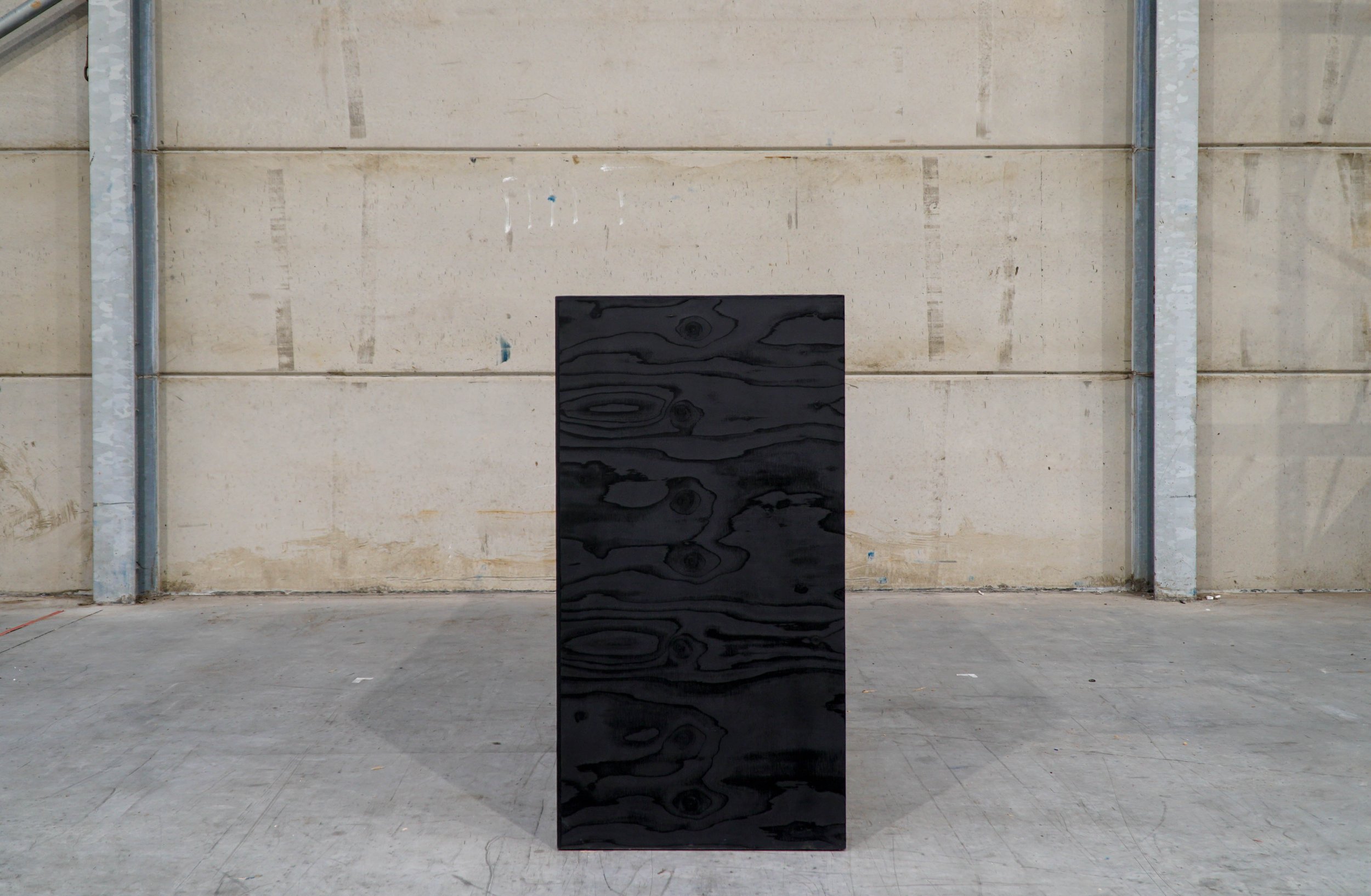 Black_Ply_01_02.jpg