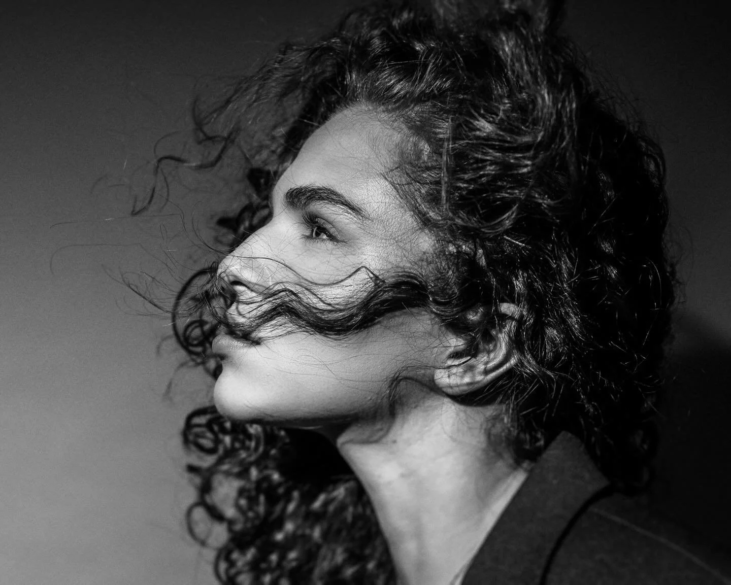 Storytelling through light and shadow,
I found myself returning to the quiet places inside me&mdash;
the ones that notice softness, listen to shadows,
And hold emotion in the smallest details.

It speaks fluently in the language of light.
Where color