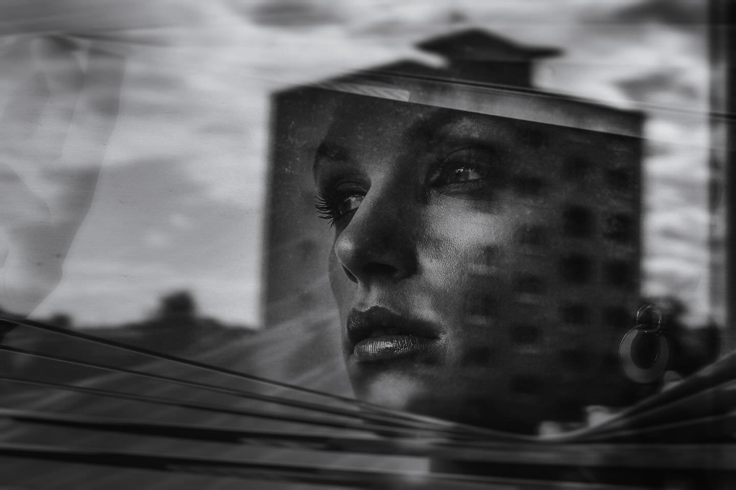 One frame. One reflection.
No tricks, no layers &mdash; just light, silence, and natural beauty.
2013

#oneframe #reflection #naturalbeauty #nomanipulation #blackandwhite #photography #moment