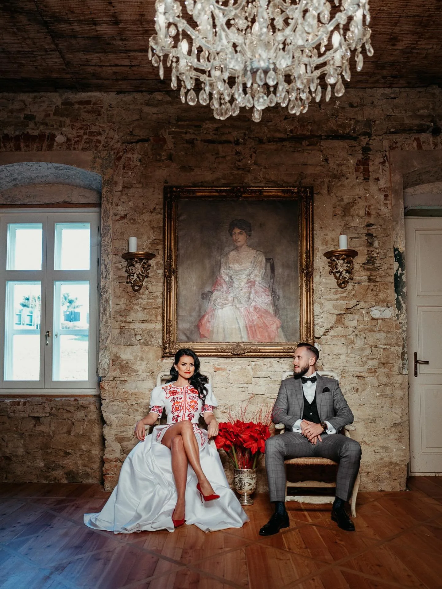 Je mi zle z toho, kam sme sa v dne&scaron;nej dobe v svadobn&yacute;ch skupin&aacute;ch dostali. Nevesta nap&iacute;&scaron;e term&iacute;n a okamžite sa rozbehne trh hanby &ndash; fotografi, kameramani, DJ-i a ďal&scaron;&iacute; sa predbiehaj&uacut