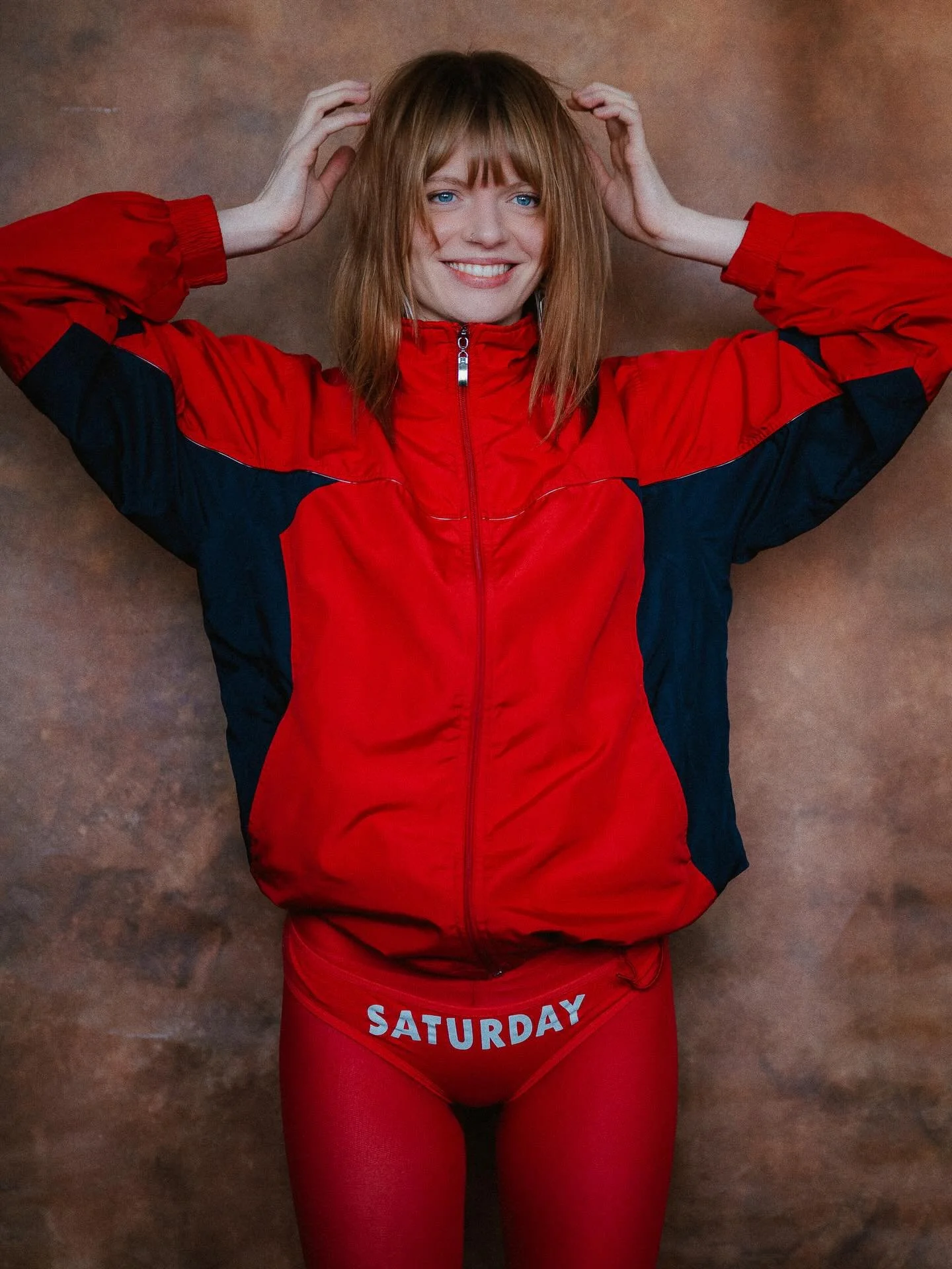 I love a little crazy in front of my lens.

No overthinking. No posing for approval.
Just energy, fun, and real moments.

That&rsquo;s where the magic lives. ✨

🌫️ backdrop @labancovalucia 

#photoshoot #portrait #creativeenergy #justhavefun #leica