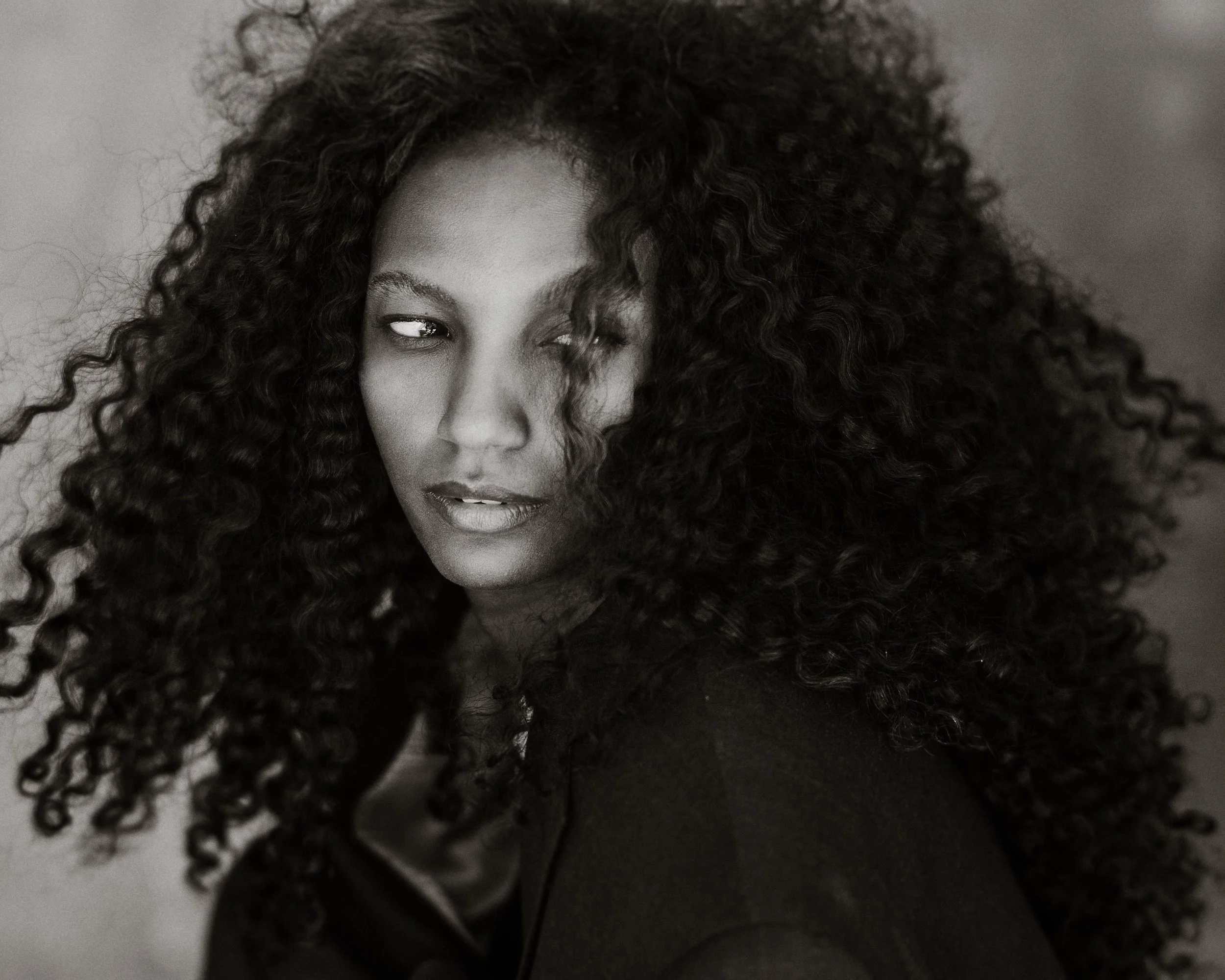 #naturalbeauty #naturallightphotography #leicacamera #leicam11 #blackandwhite