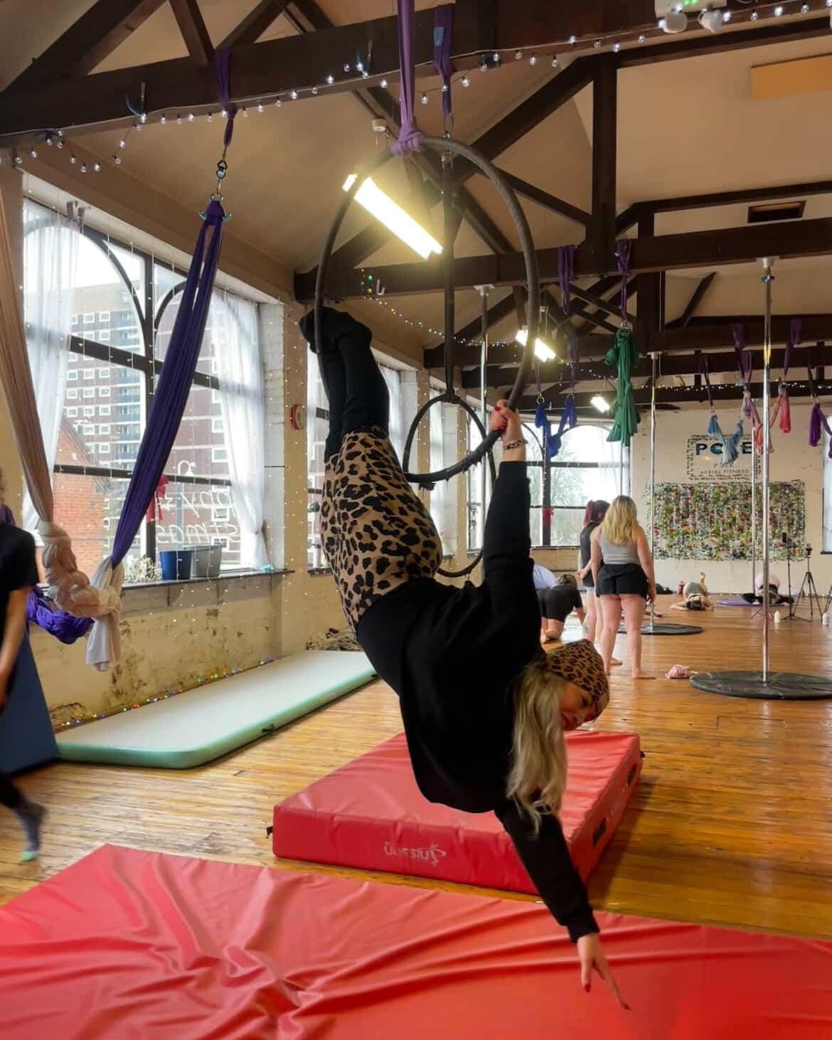 Sunday mornings = Hoop time 🌀✨
Our new Foundation Hoop class is officially underway and we have been joined by some of the ladies from our Intro course. 
Whether you&rsquo;re brand new or ready to level up, we&rsquo;ve got a class for you 💜
📲 Book