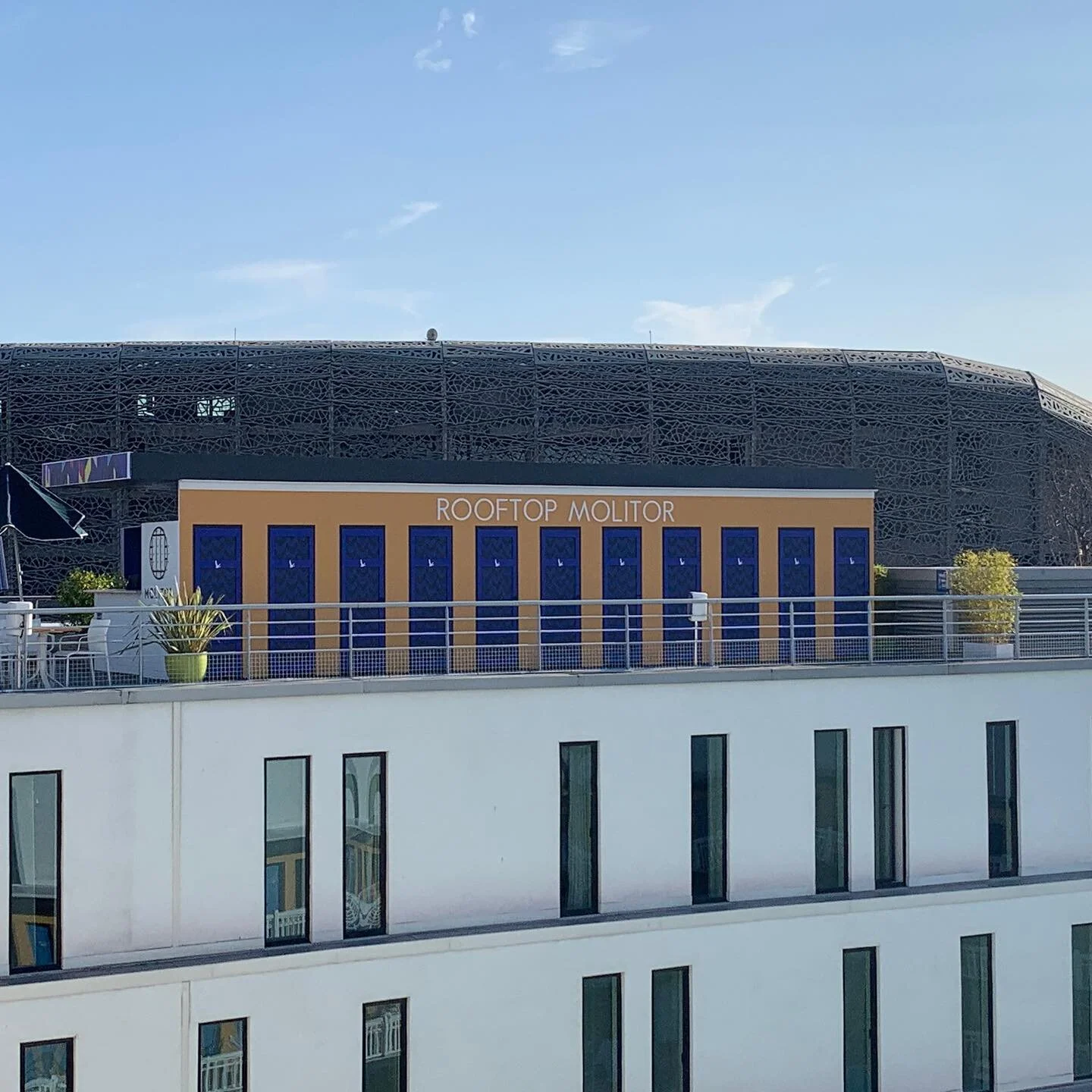 Design, conception et fabrication du Rooftop Molitor by @greygoose. Made in 🇫🇷 !#molitor #greygoosevodka