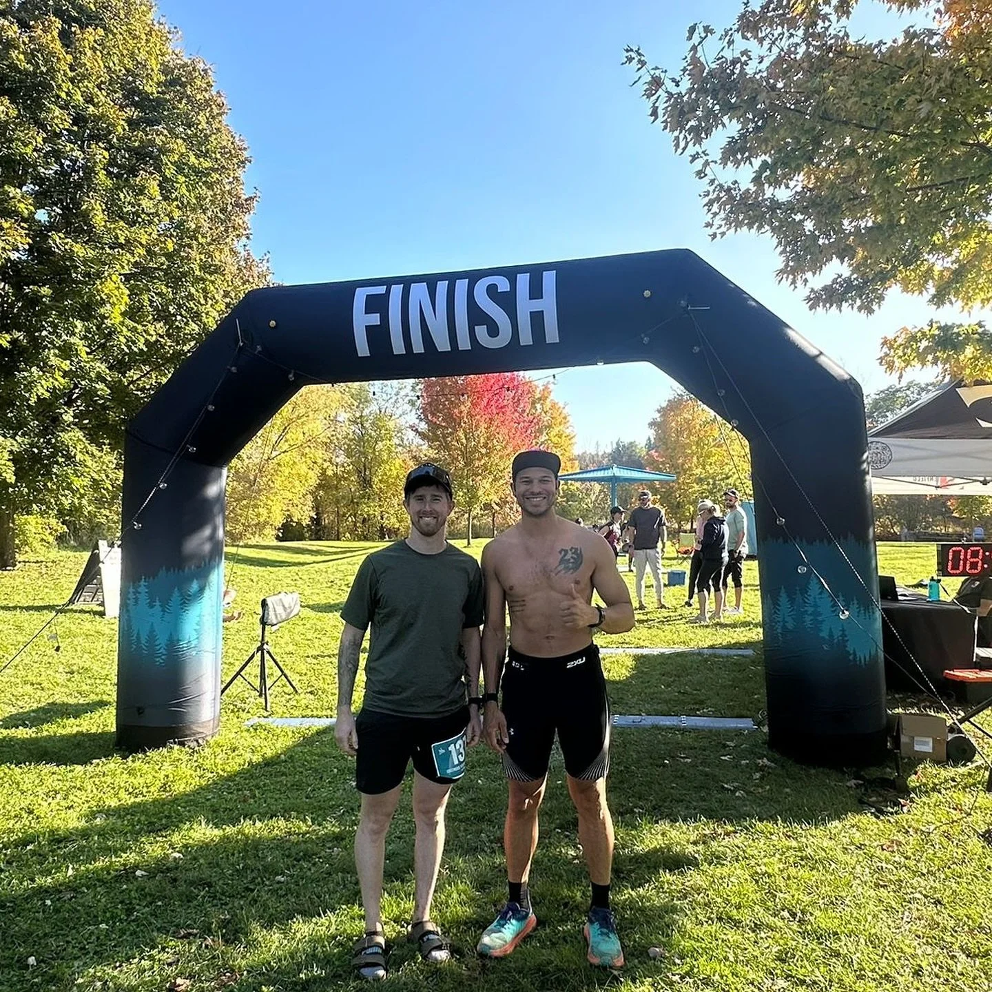 Barhigh Endurance had an EPIC weekend of racingโก๏ธ๐๐ผ‍โ๏ธ So awesome to see everyone crushing their goals! Congrats everyone ๐
Creemore 55K - Spencer & Rob
Creemore 50 miler - Selene (FIRST PLACE OA ๐)
Blue mountain Spartan - Jake, Shawn, P