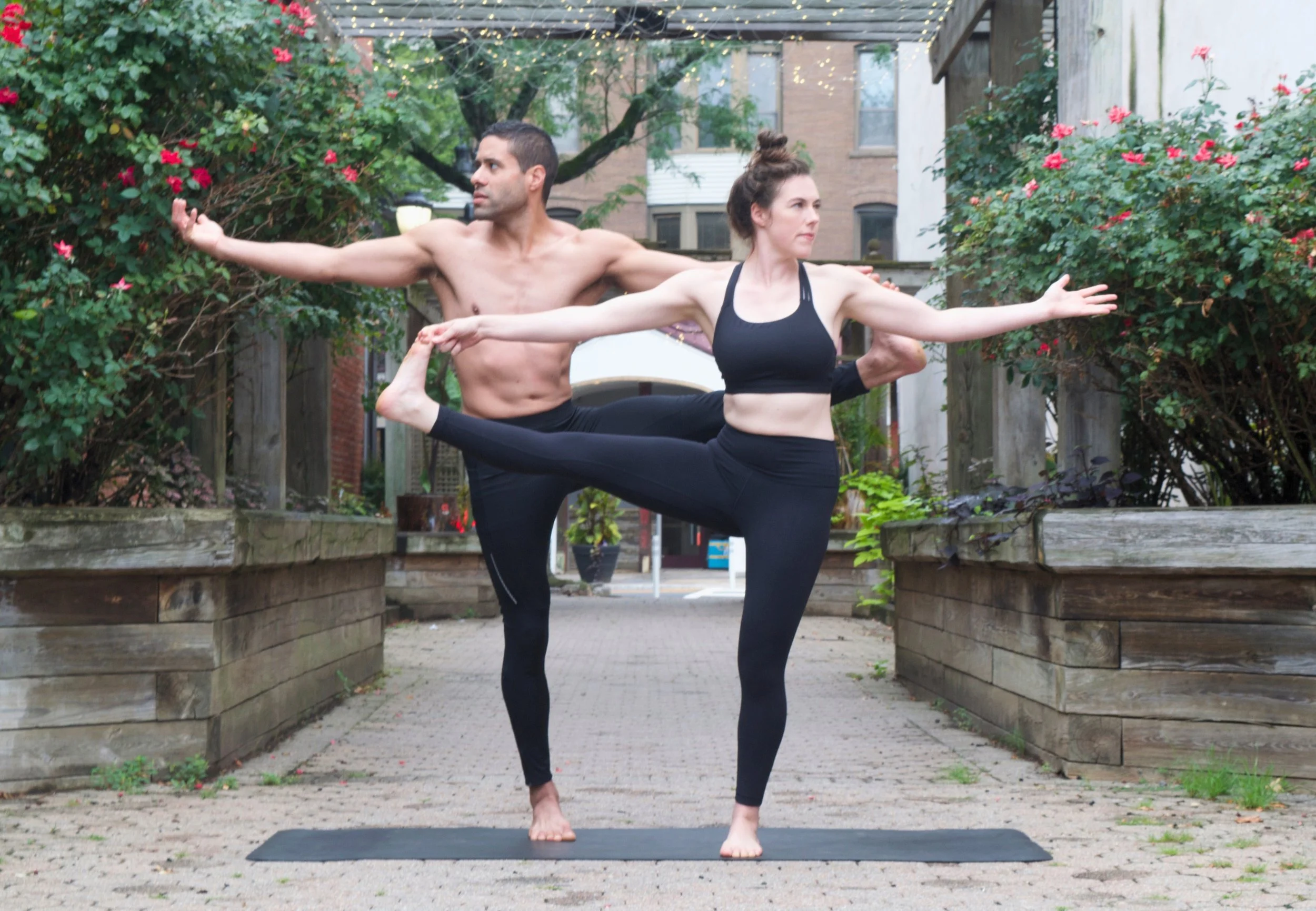 Yoga Partner with Lucy Parker & Paul Muniz