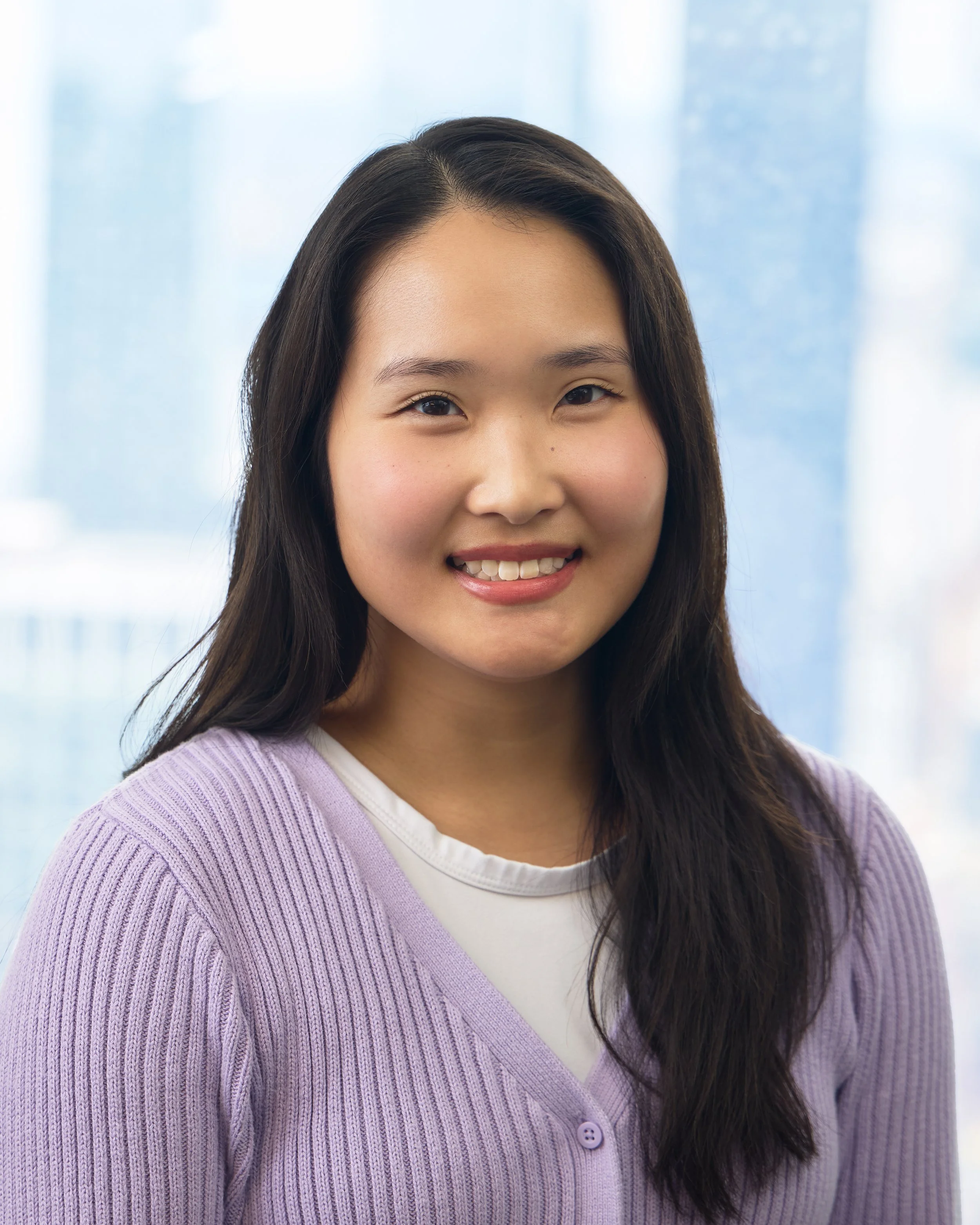 Headshot of Victoria Chi