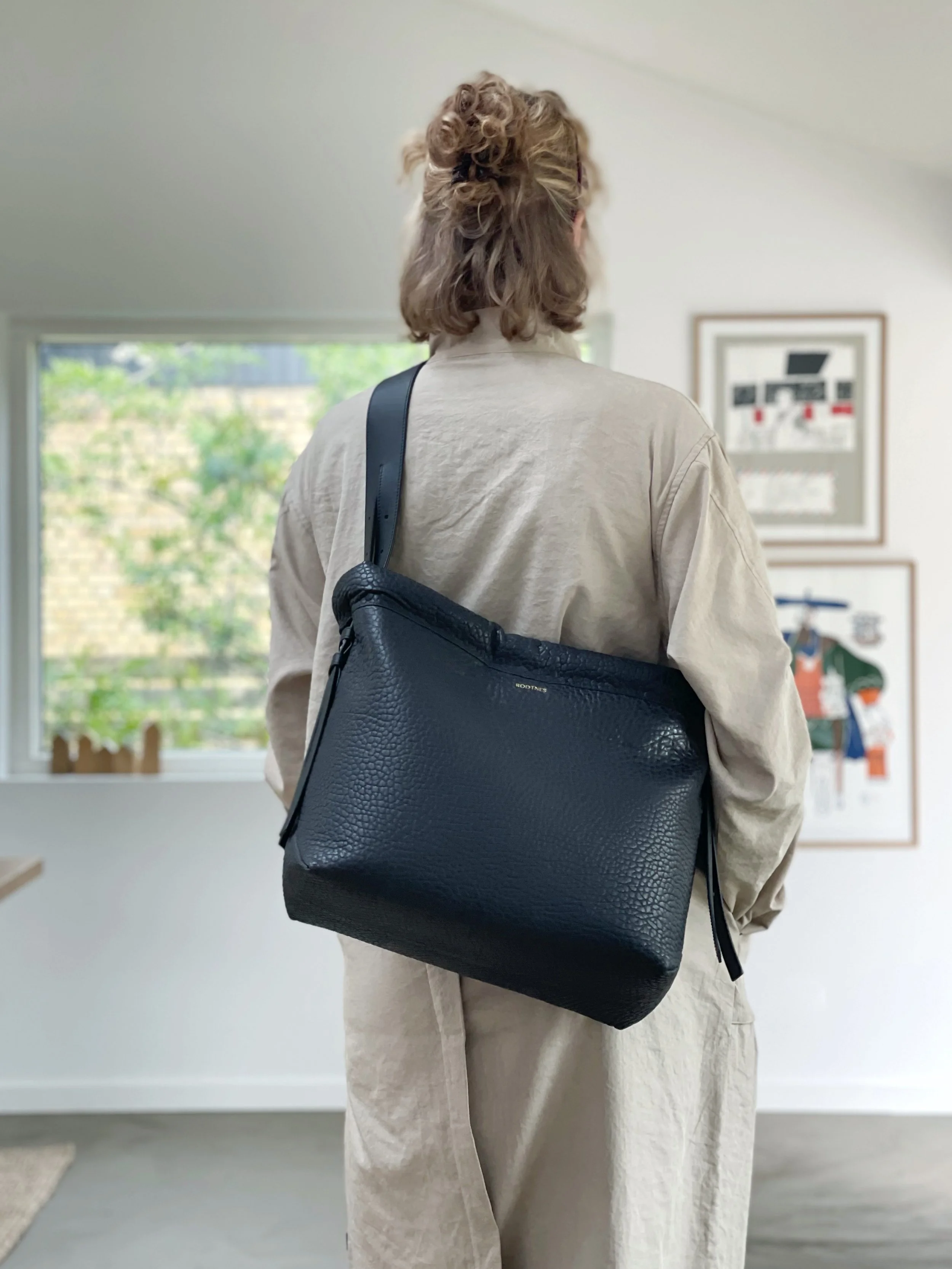 Robin Tote Bag | Black/Gold — RODTNES | Bags & Accessories