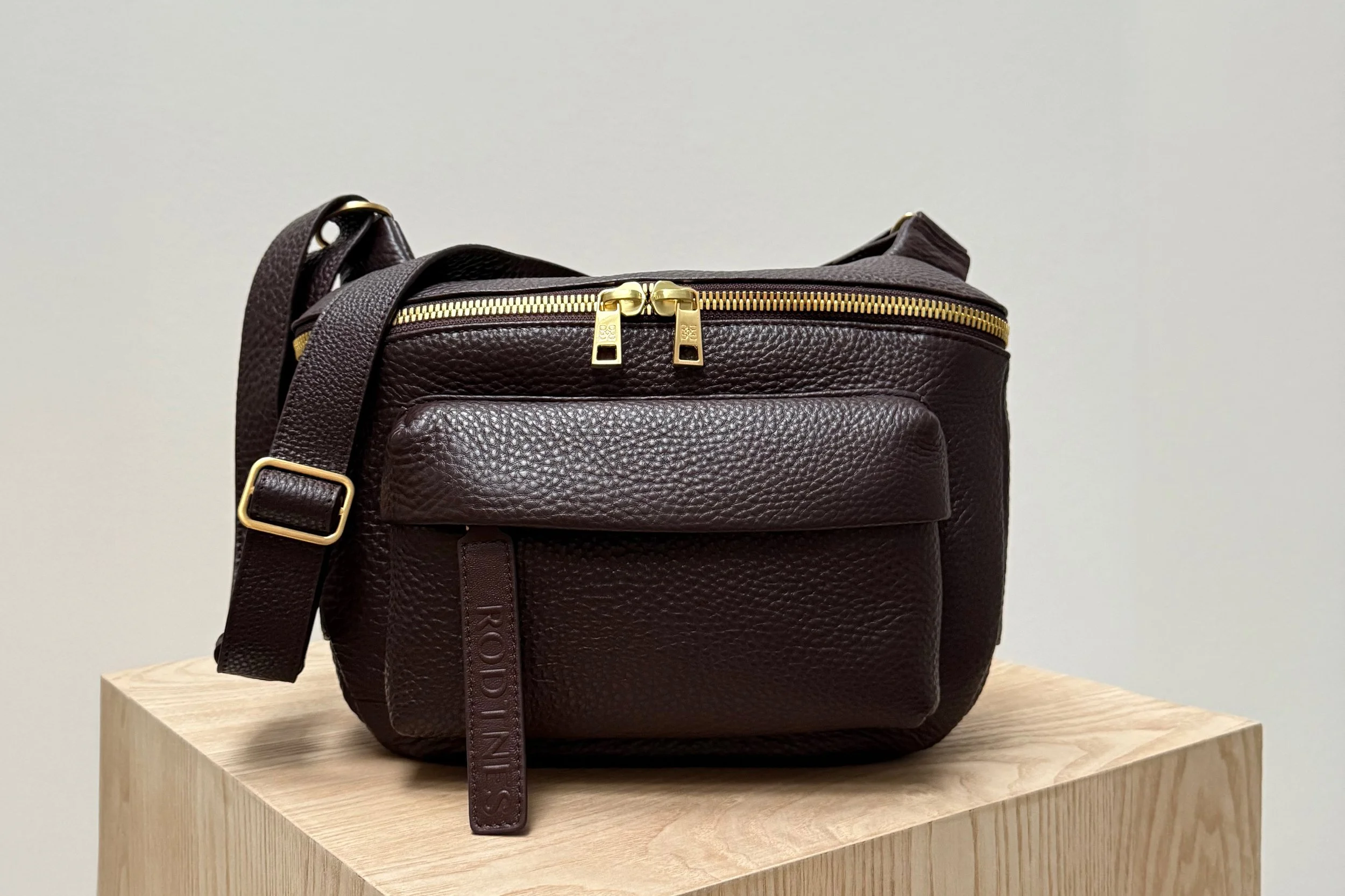 Vesper Bumbag | Chocolate/Gold