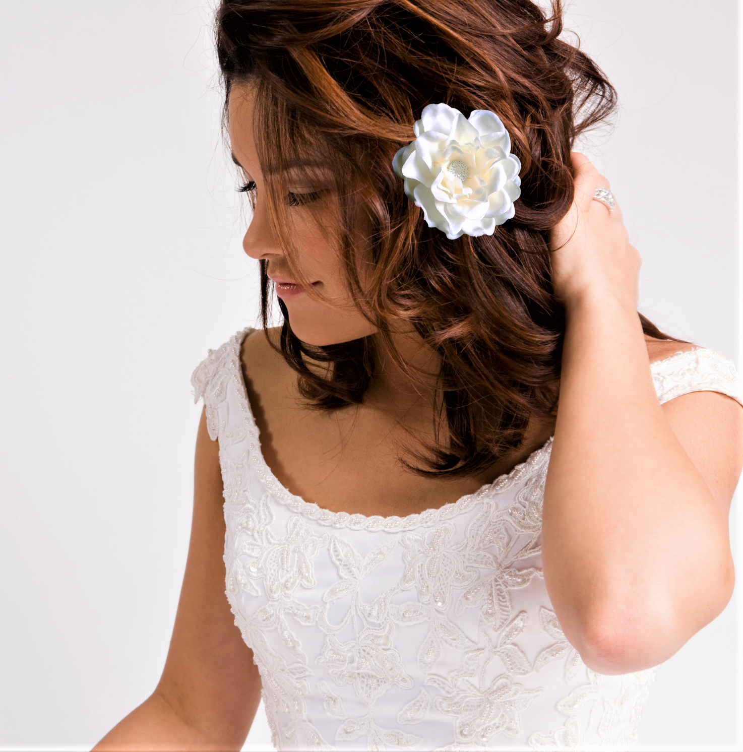 gardenia with silver crystal5.png