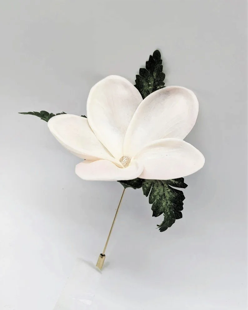 boutonniere pink (2).jpg