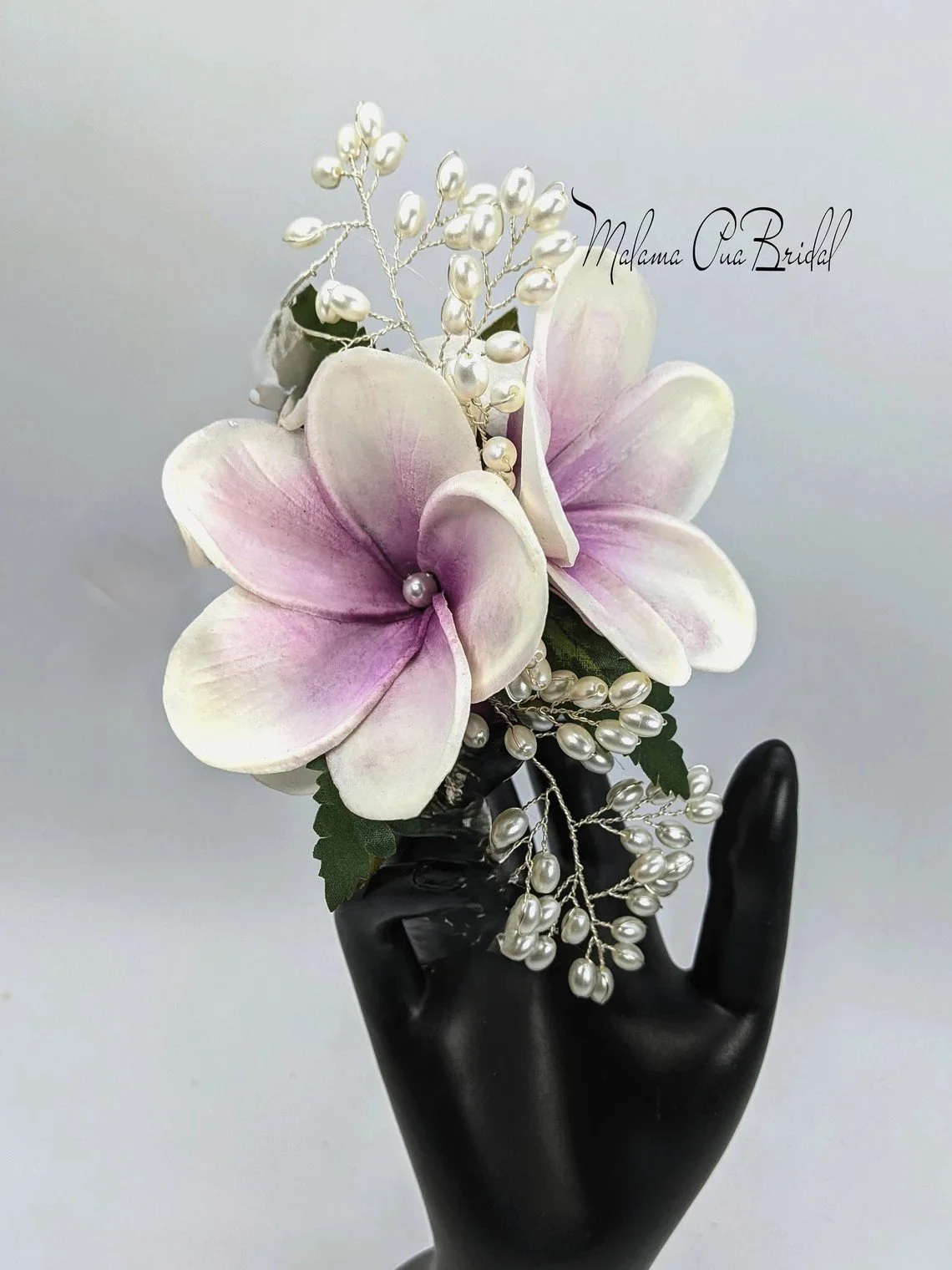 white purple center plumeria and pearls2.jpg