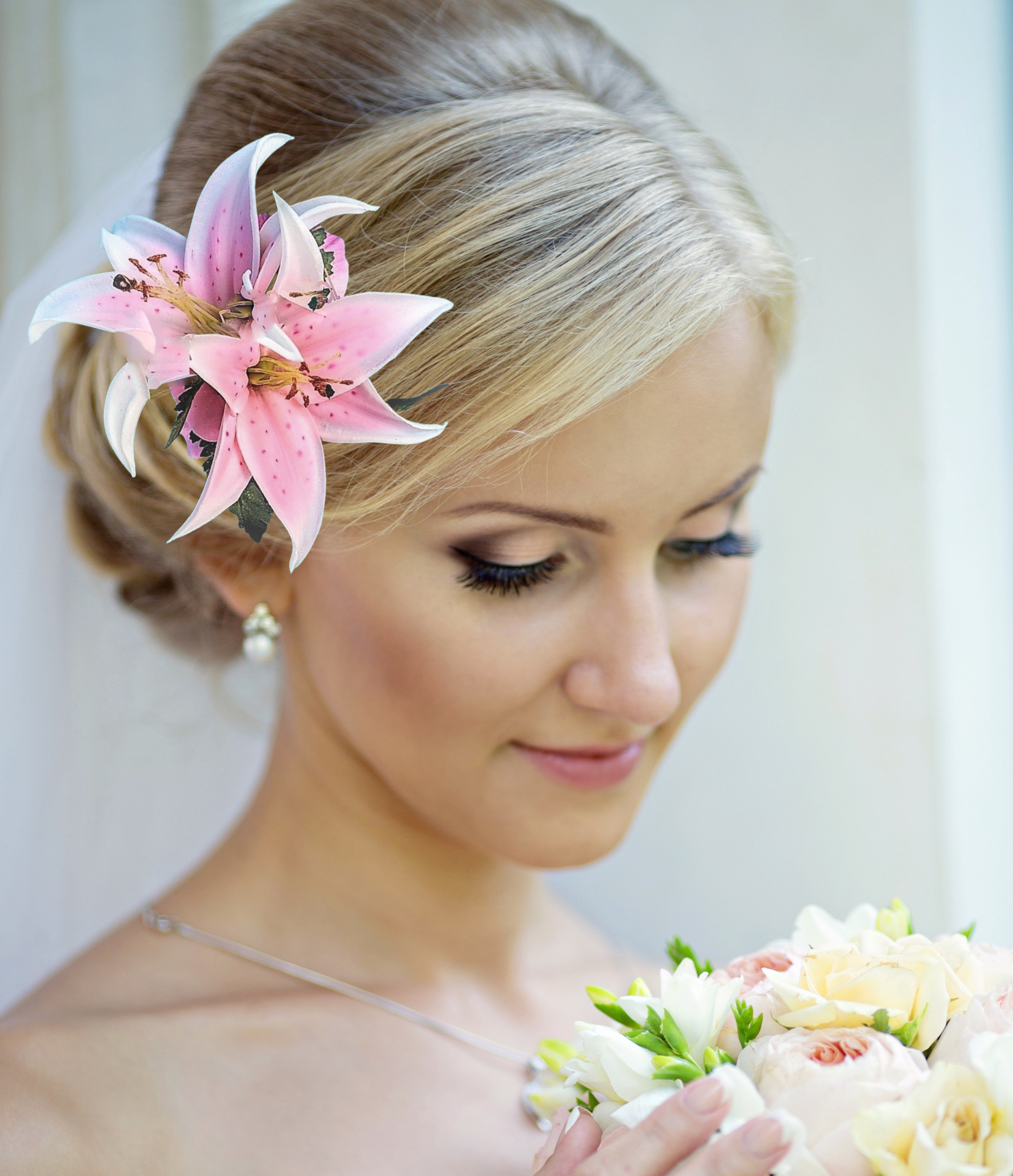 pink day lilies for bride hair
