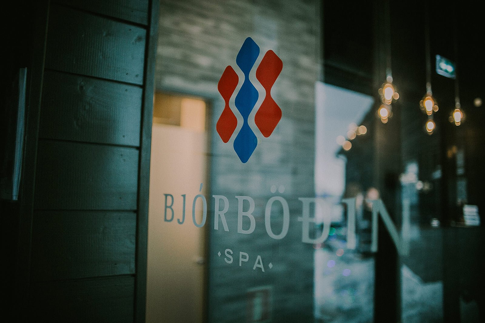 Brand photoshoot in Iceland at The Beer Spa