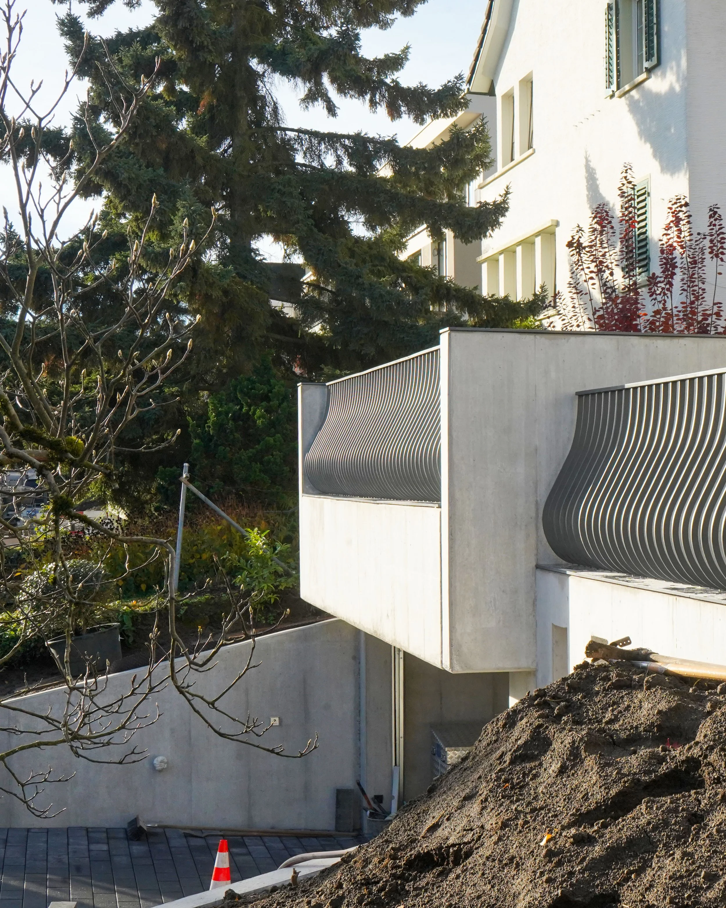 Haus O Thalwil Geländer Studio EH.jpg