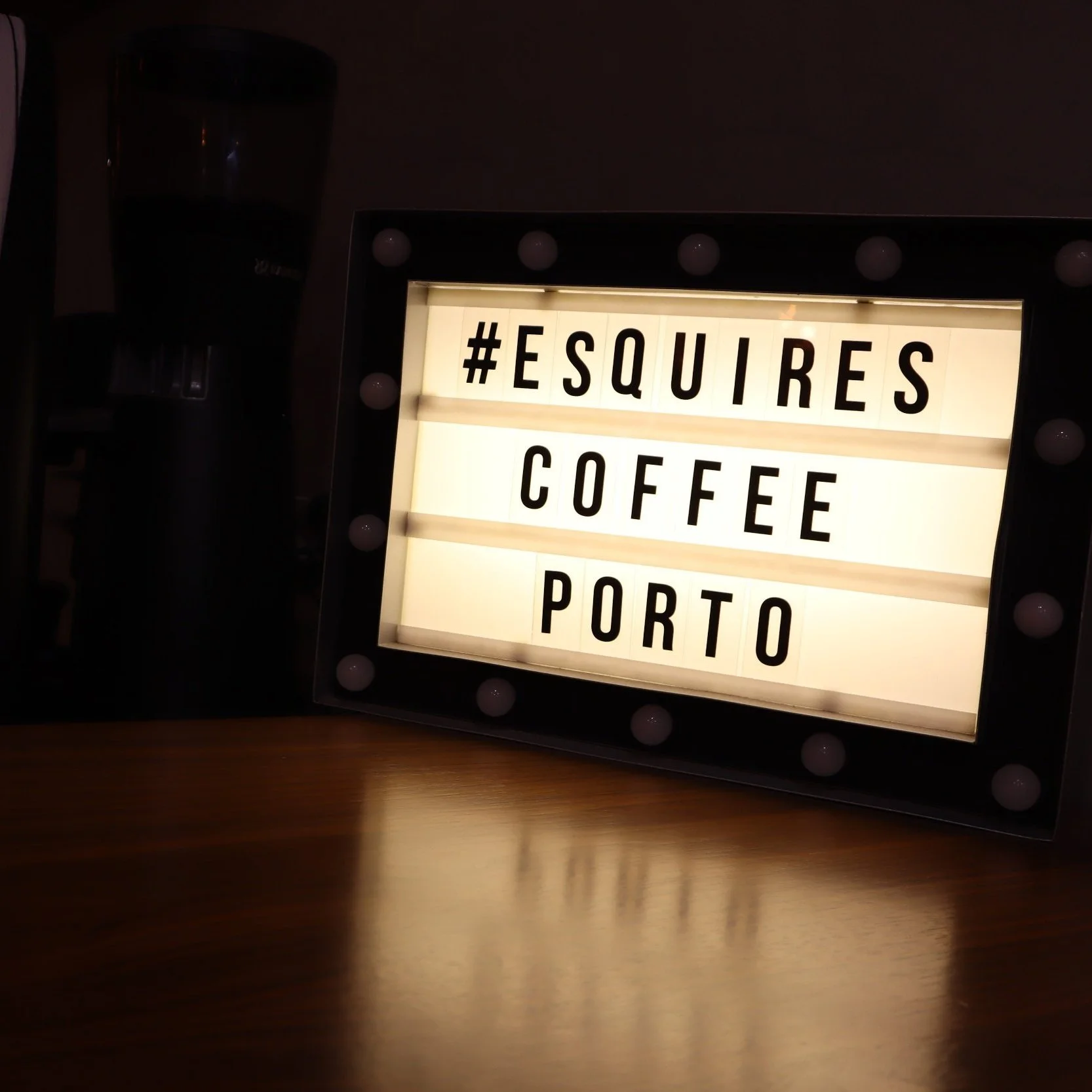 Esquires coffee